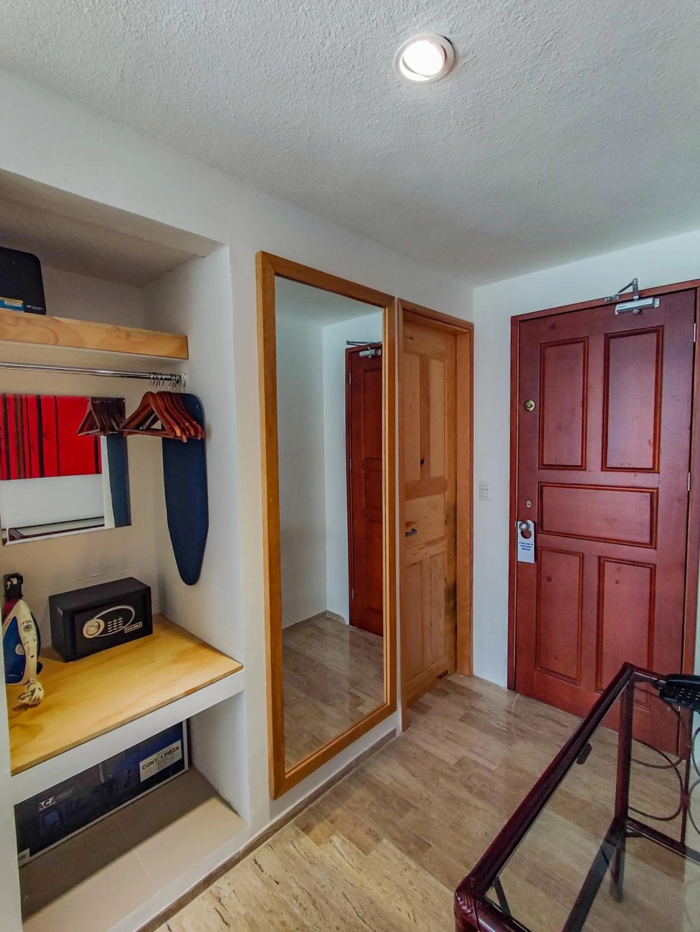 furniture in Paradise Beachfront & Nightlife Heart