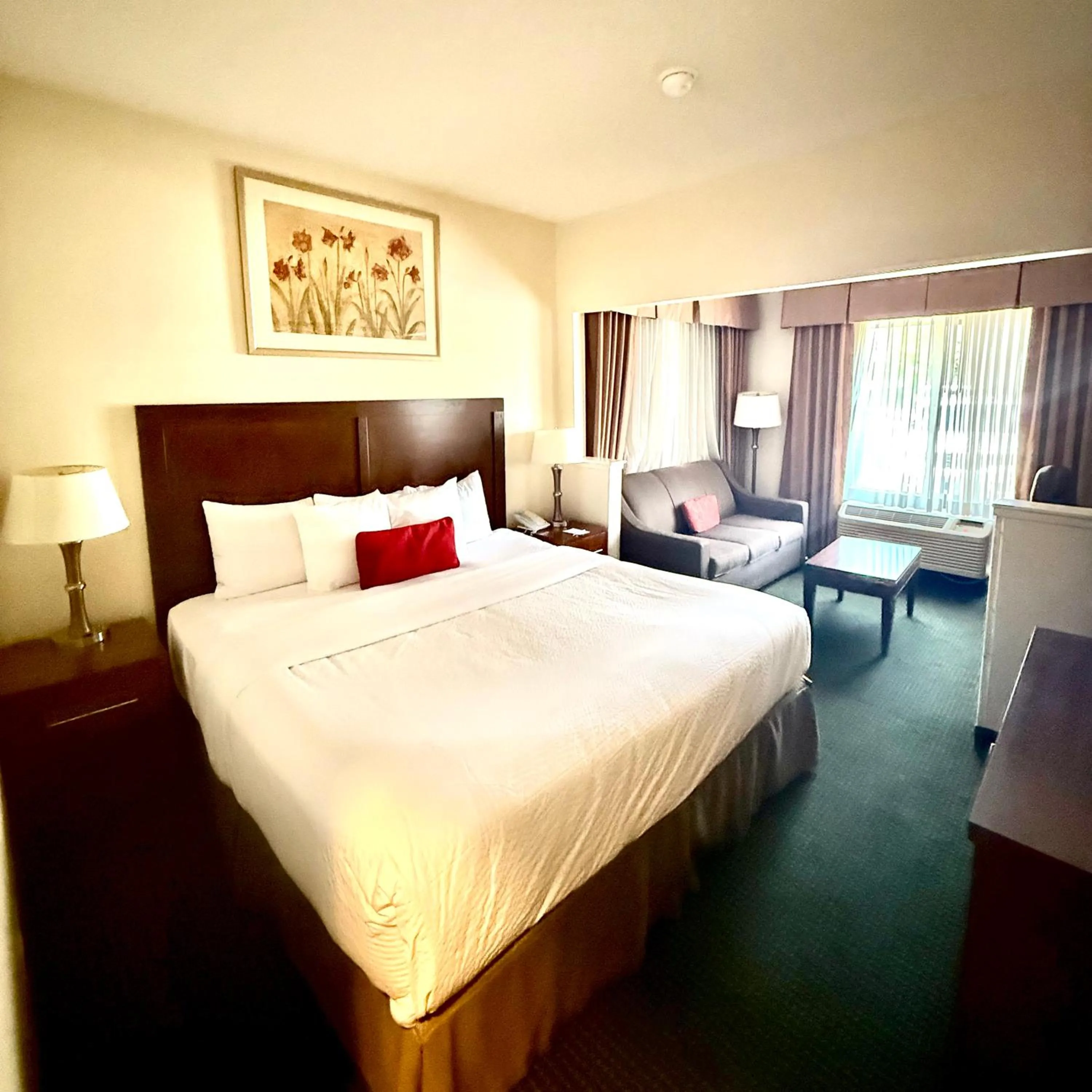 Bed in Ramada by Wyndham Denver International Airport