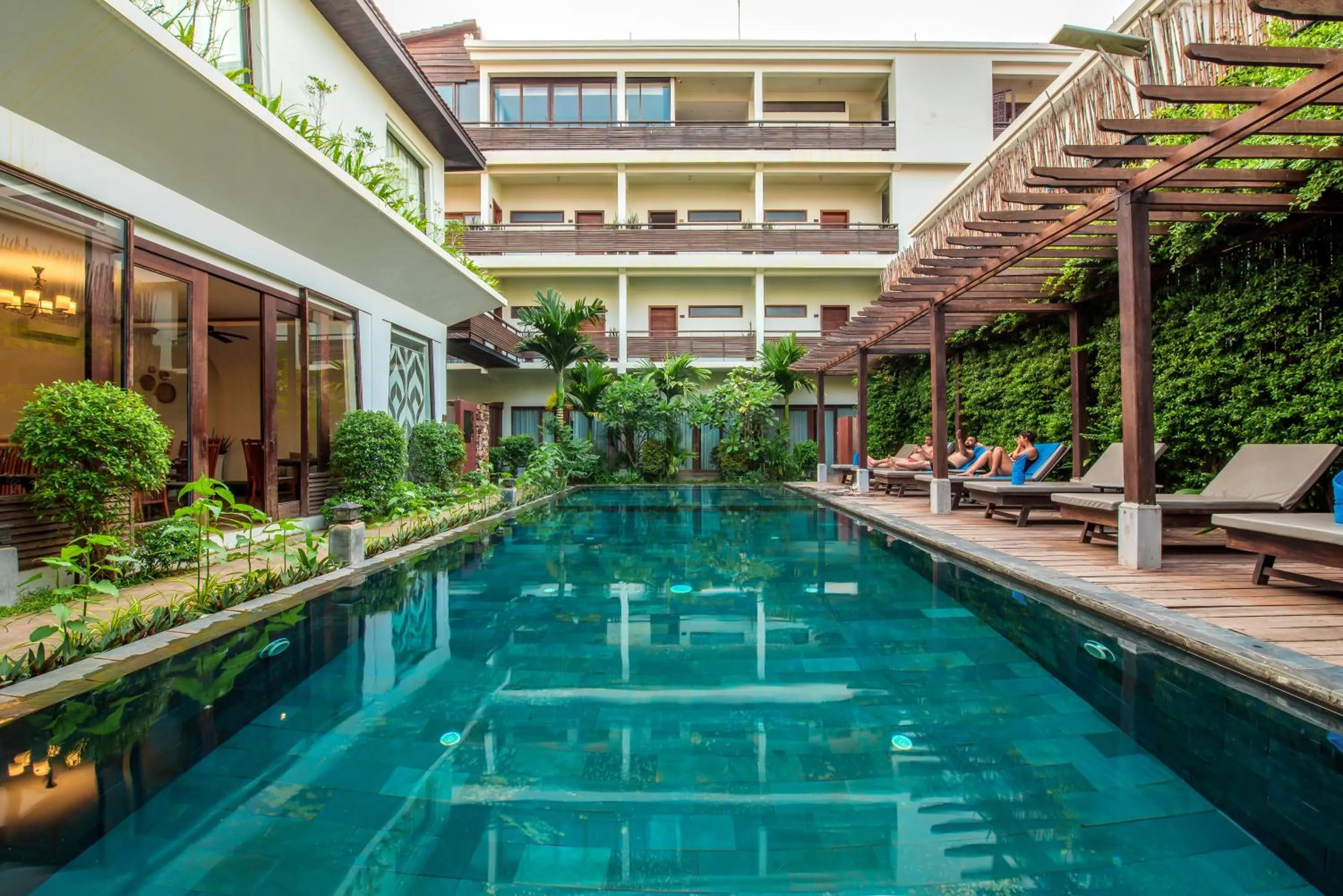 Swimming pool in Siemreap Vasinh Residence