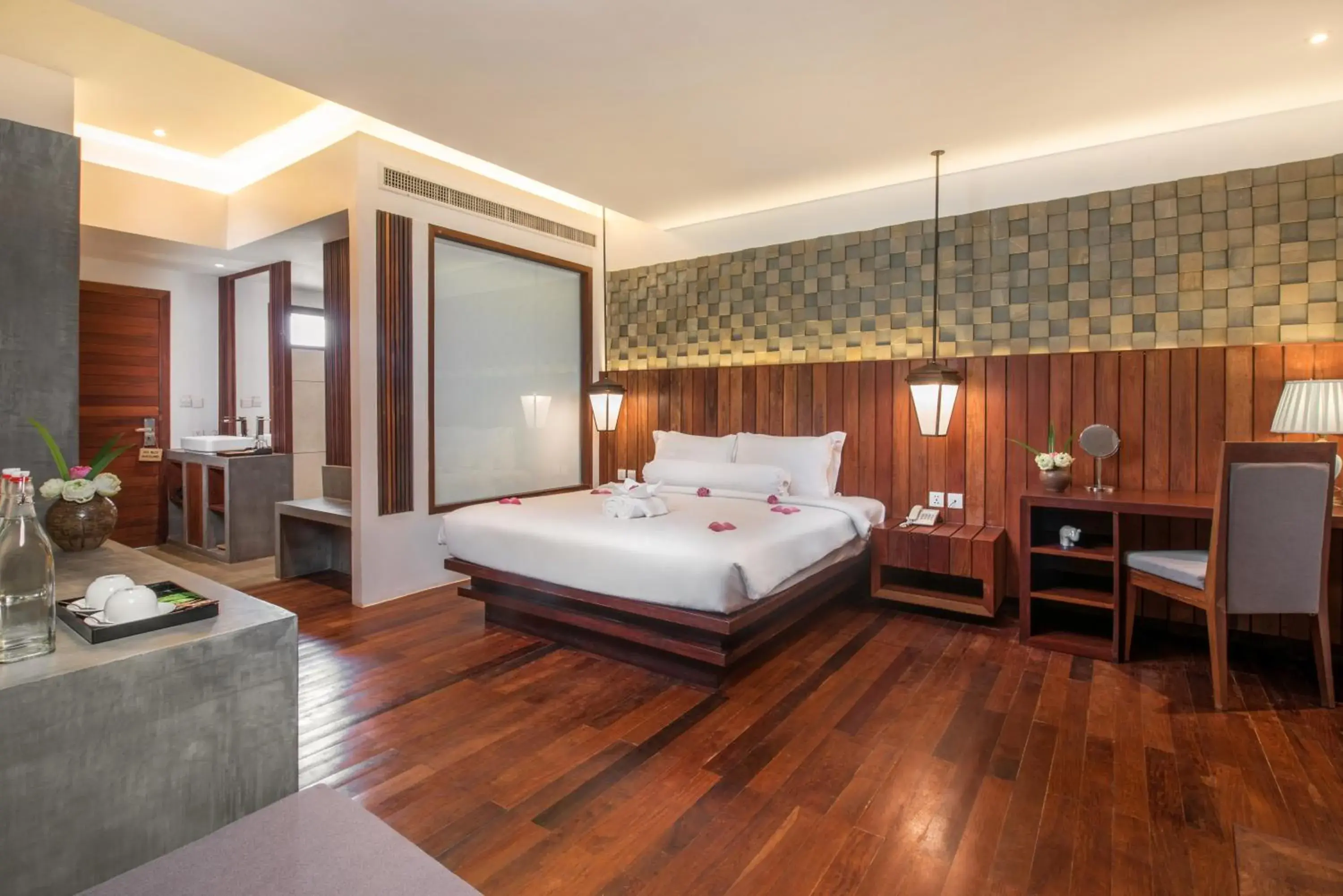 Deluxe Suite Pool View + 30% Off F&B - single occupancy in Siemreap Vasinh Residence Deluxe Suite Pool View + 30% Off F&B - single occupancy in Siemreap Vasinh Residence