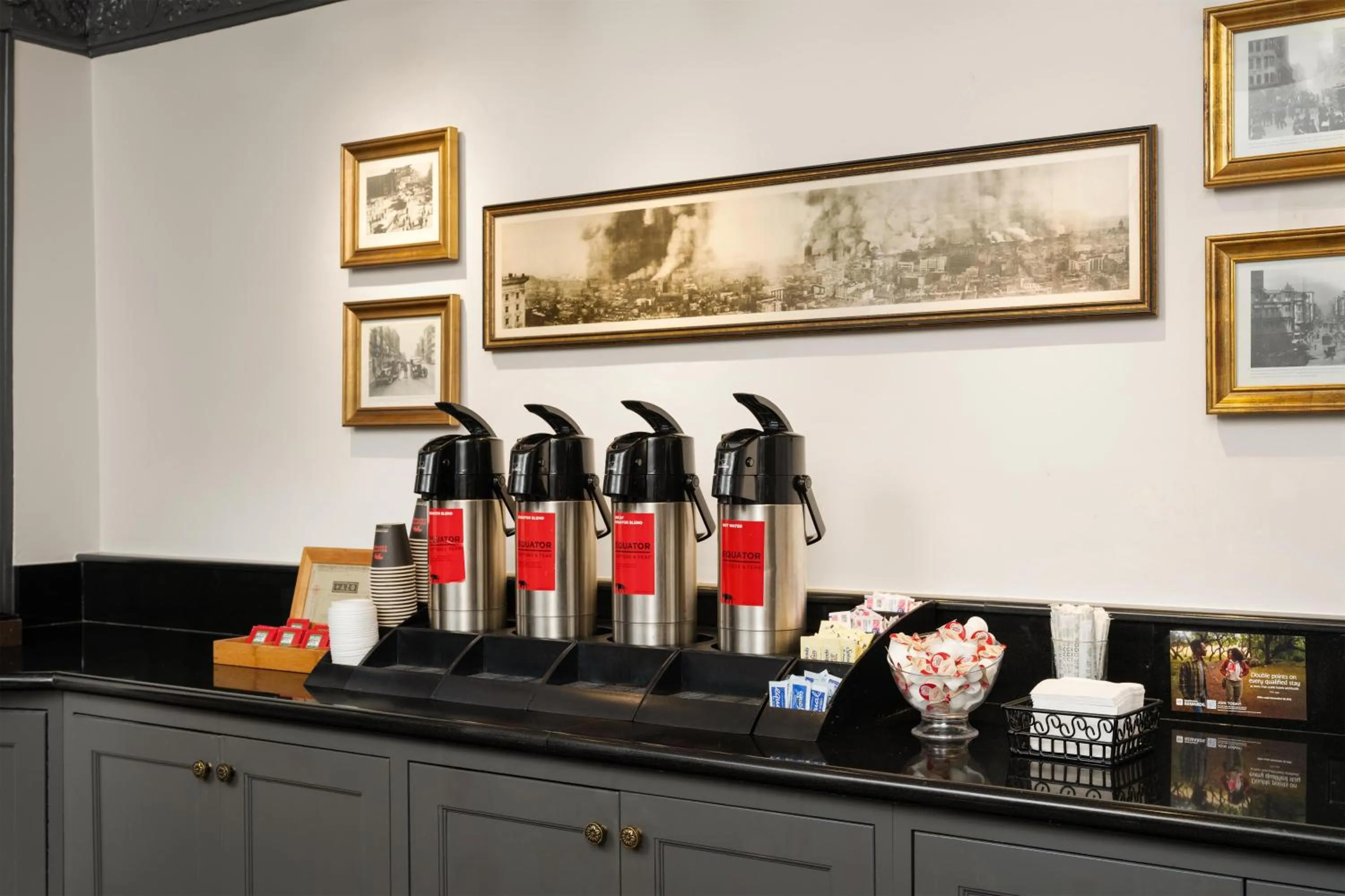 Breakfast in Cartwright Hotel Union Square - BW Premier Collection