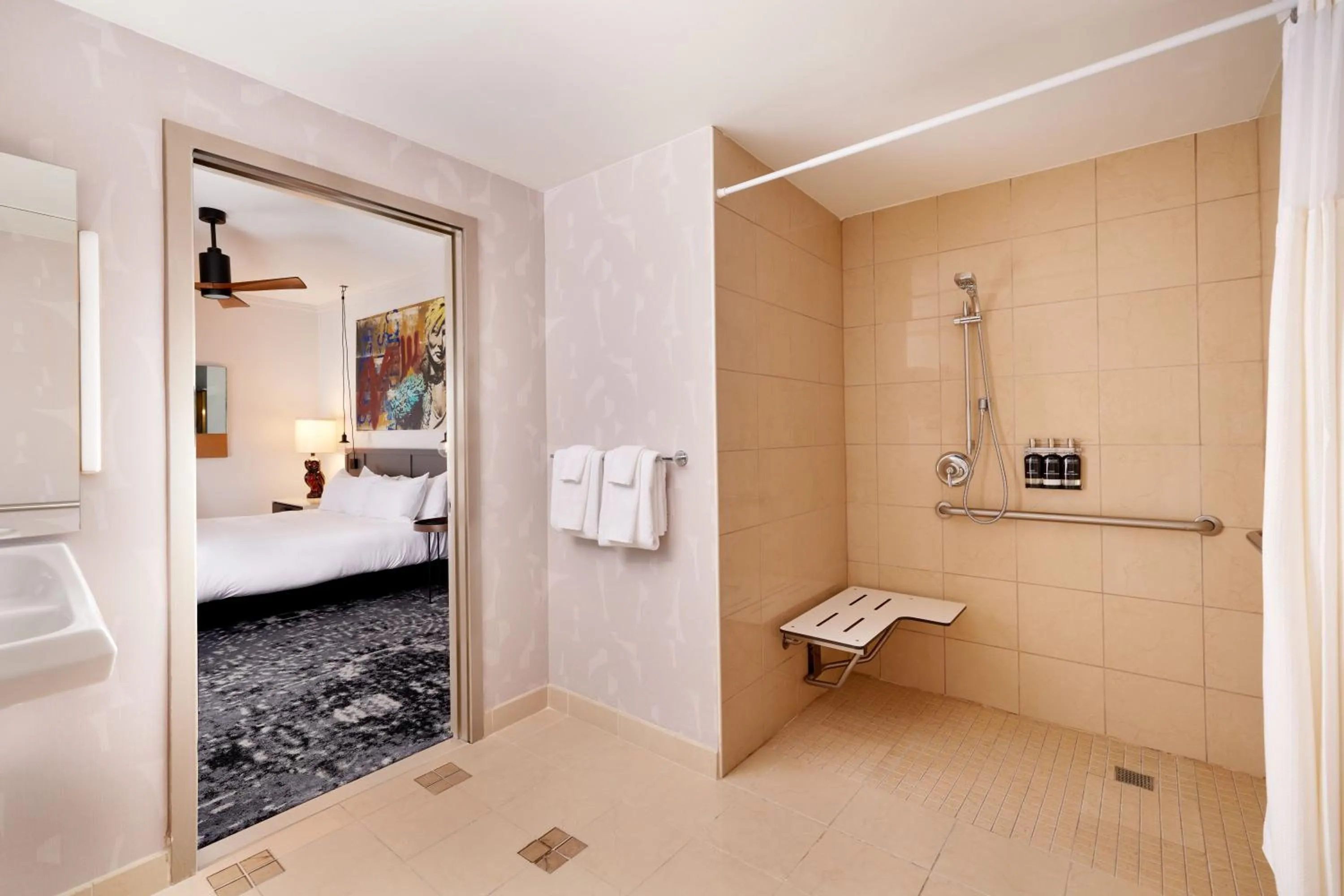 Bathroom, Bed in The Barnes San Francisco, Tapestry Collection by Hilton