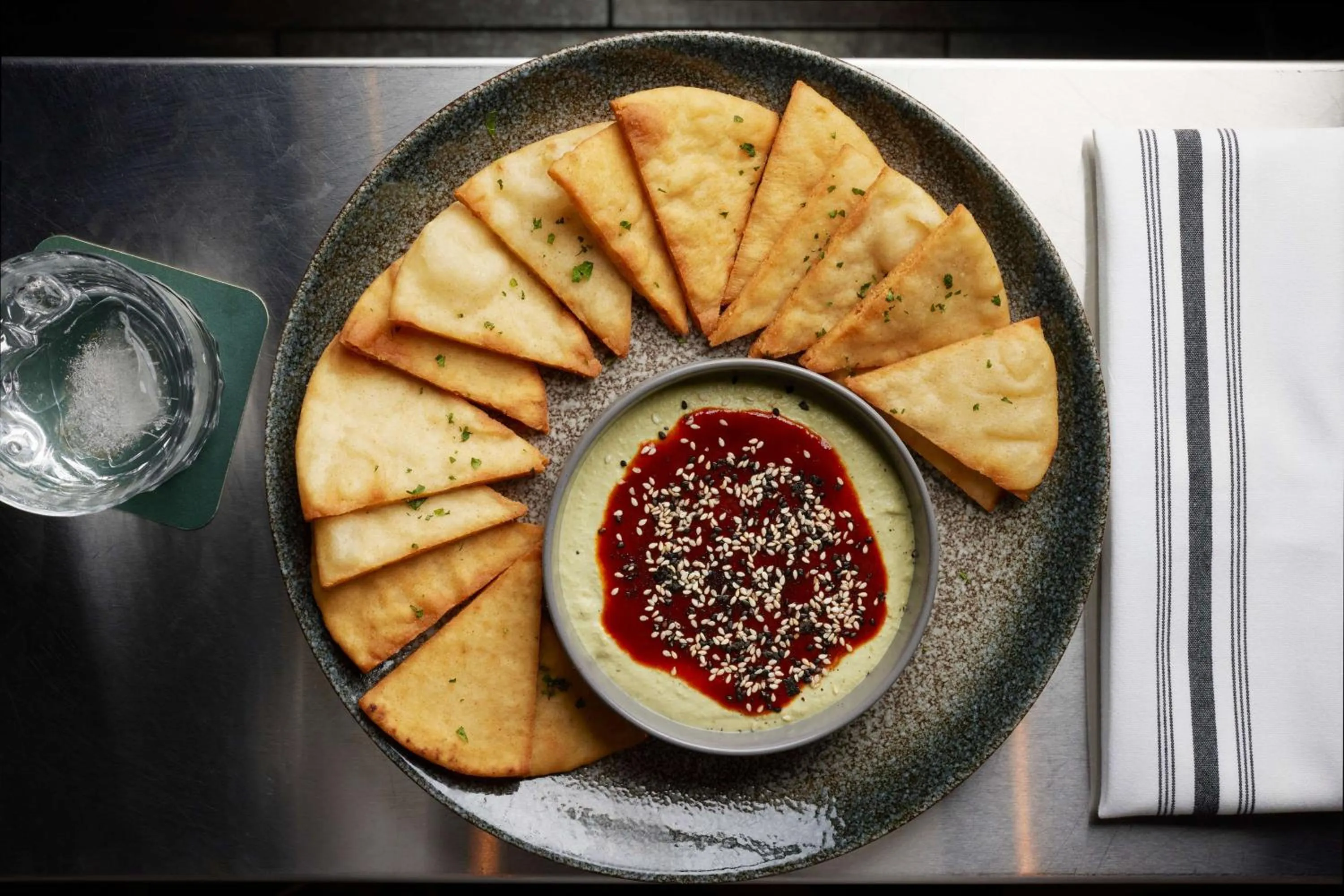 Dining area in The Barnes San Francisco, Tapestry Collection by Hilton