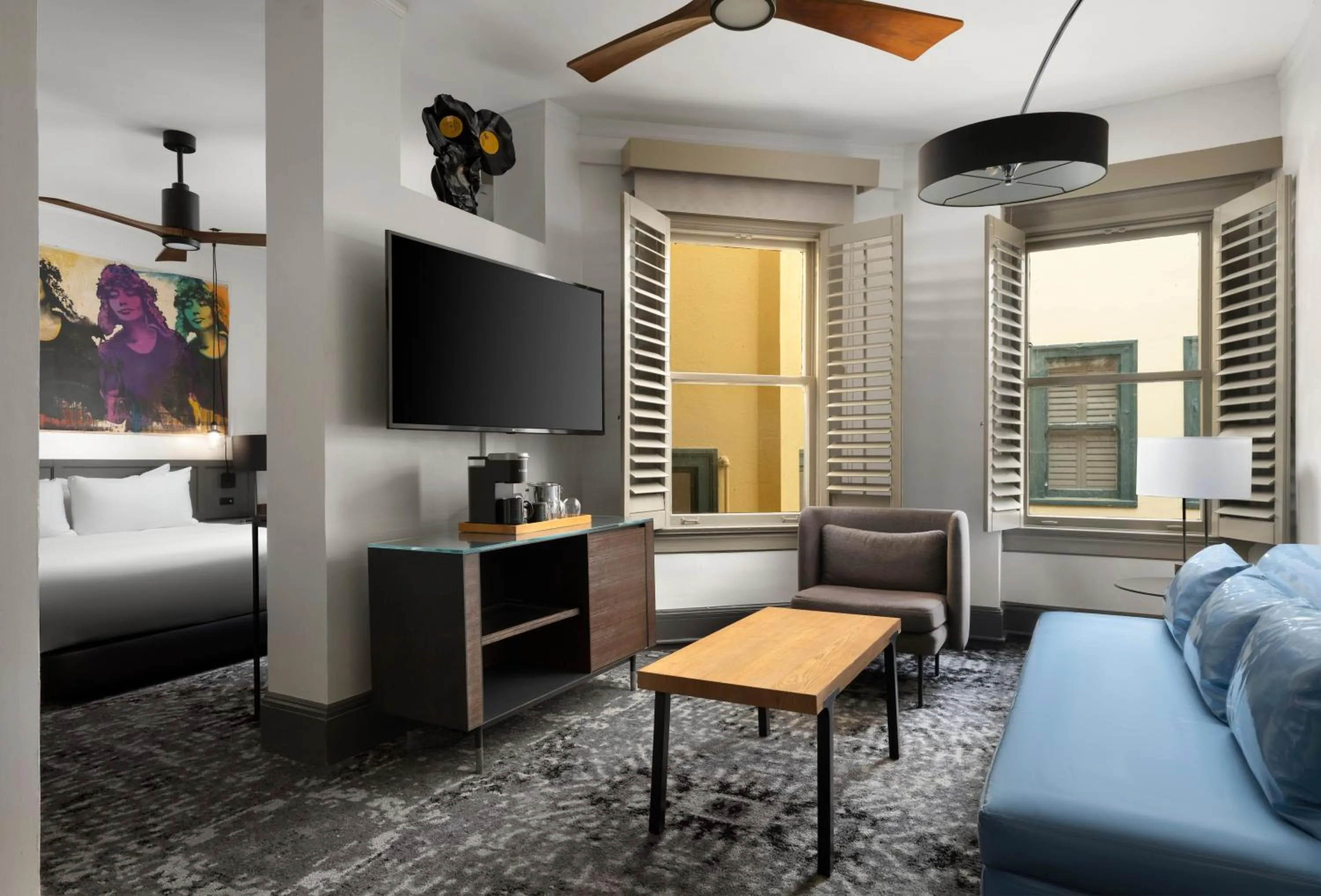 Living room, Bed in The Barnes San Francisco, Tapestry Collection by Hilton