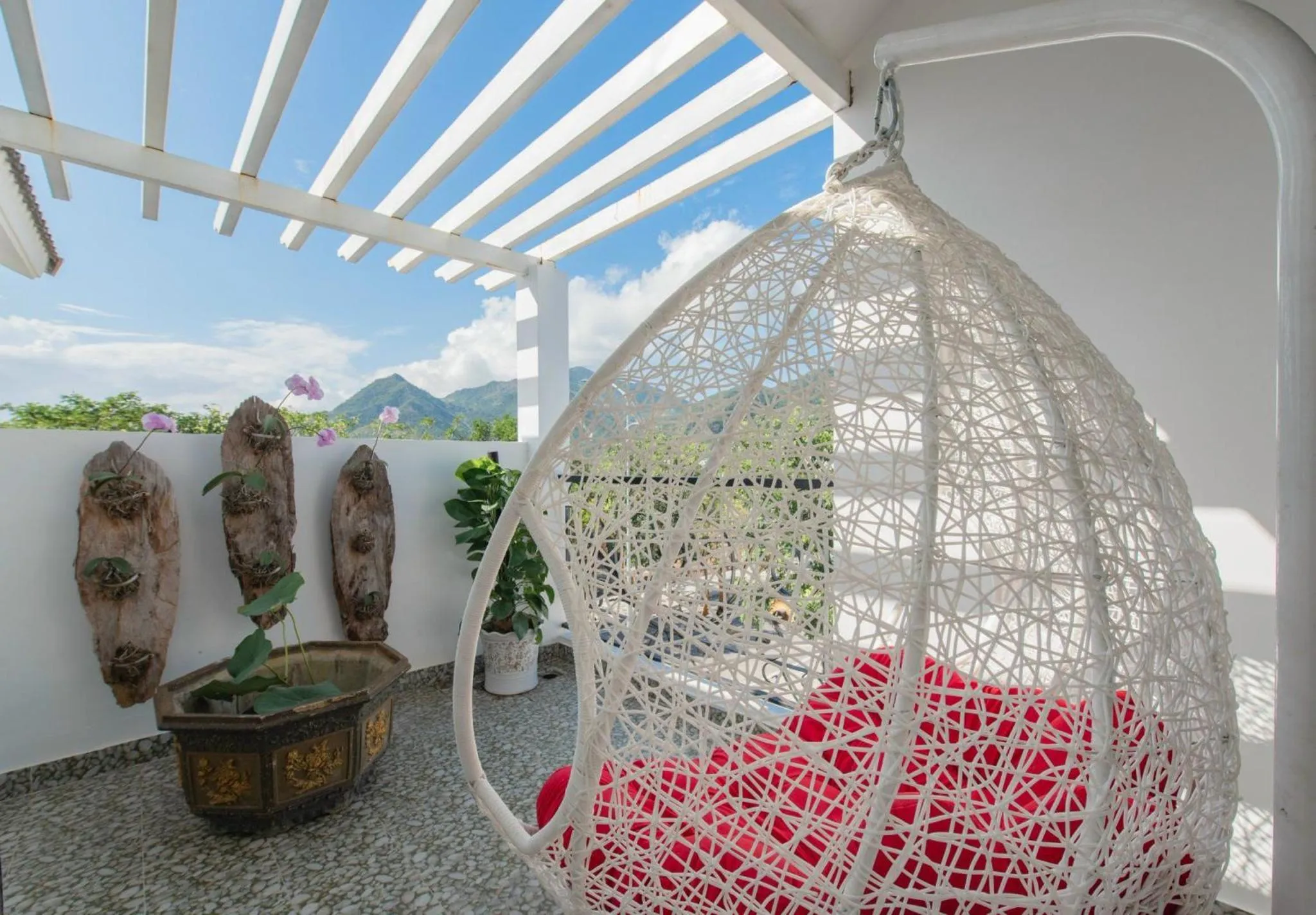 Patio in West Lake Hotel - Near Bai Dai Beach