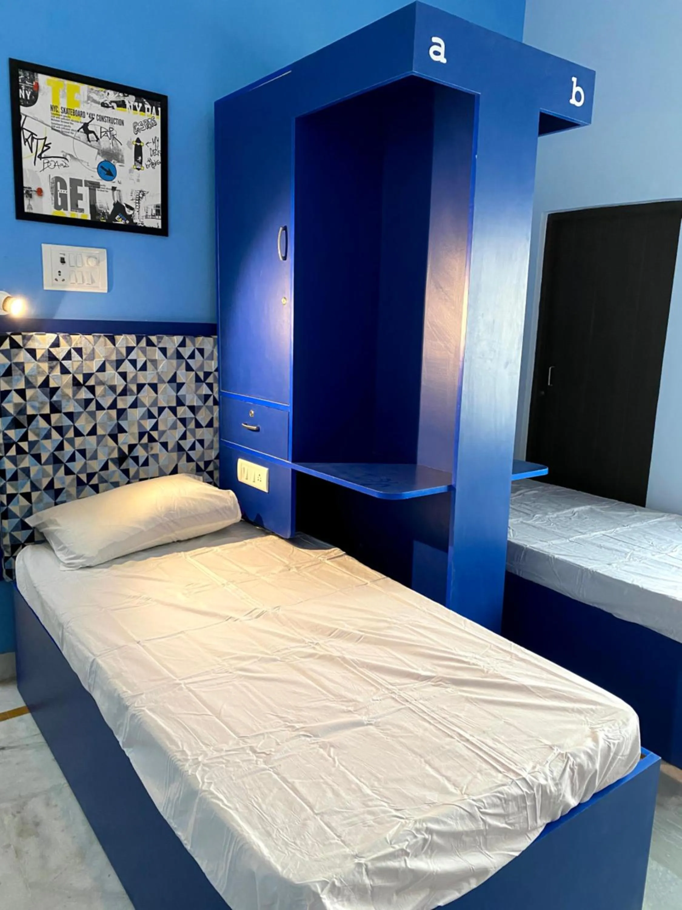 Bed in Backpackers Den