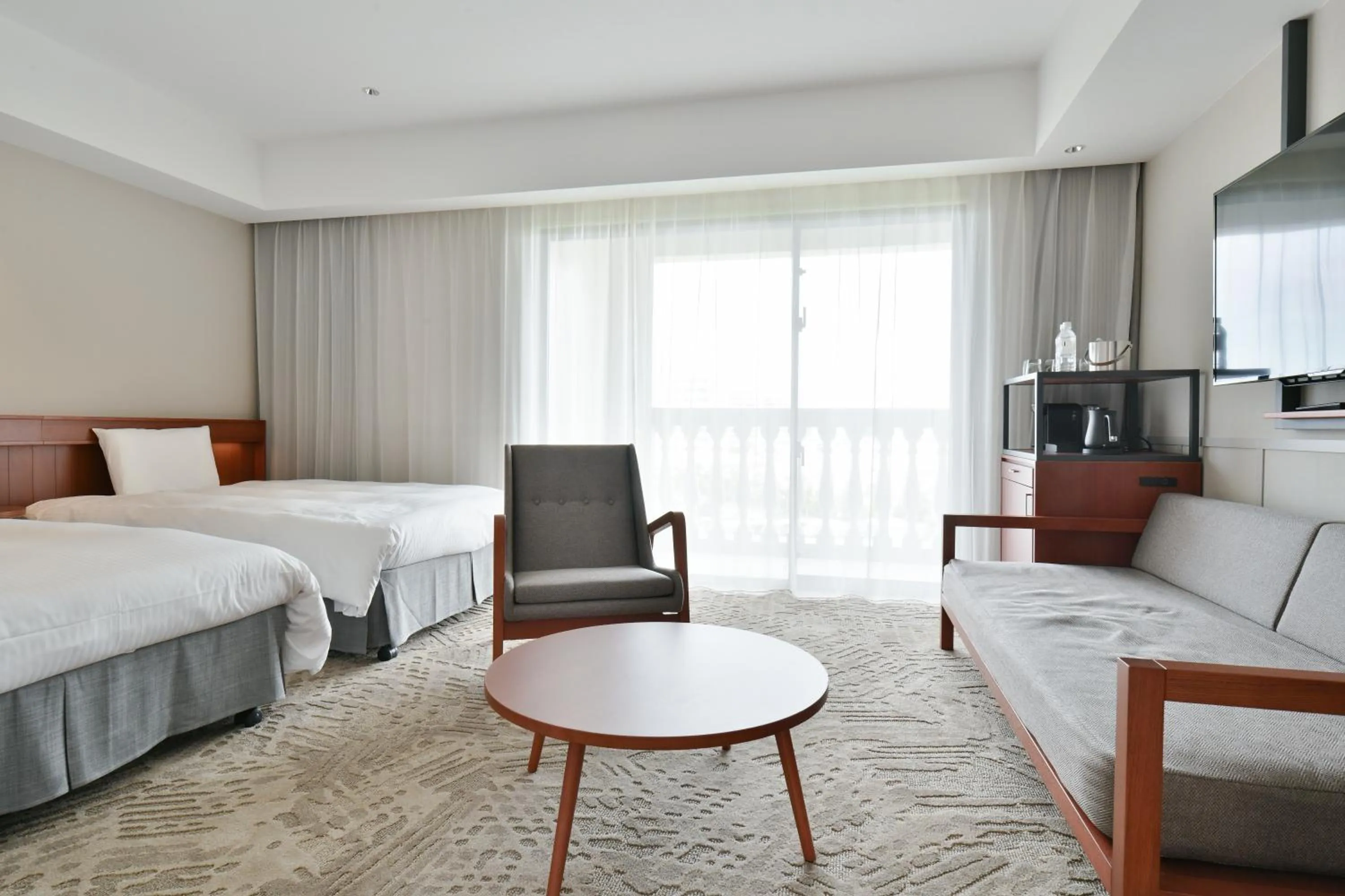 Photo of the whole room, Bed in Lequ Okinawa Chatan Spa ＆ Resort