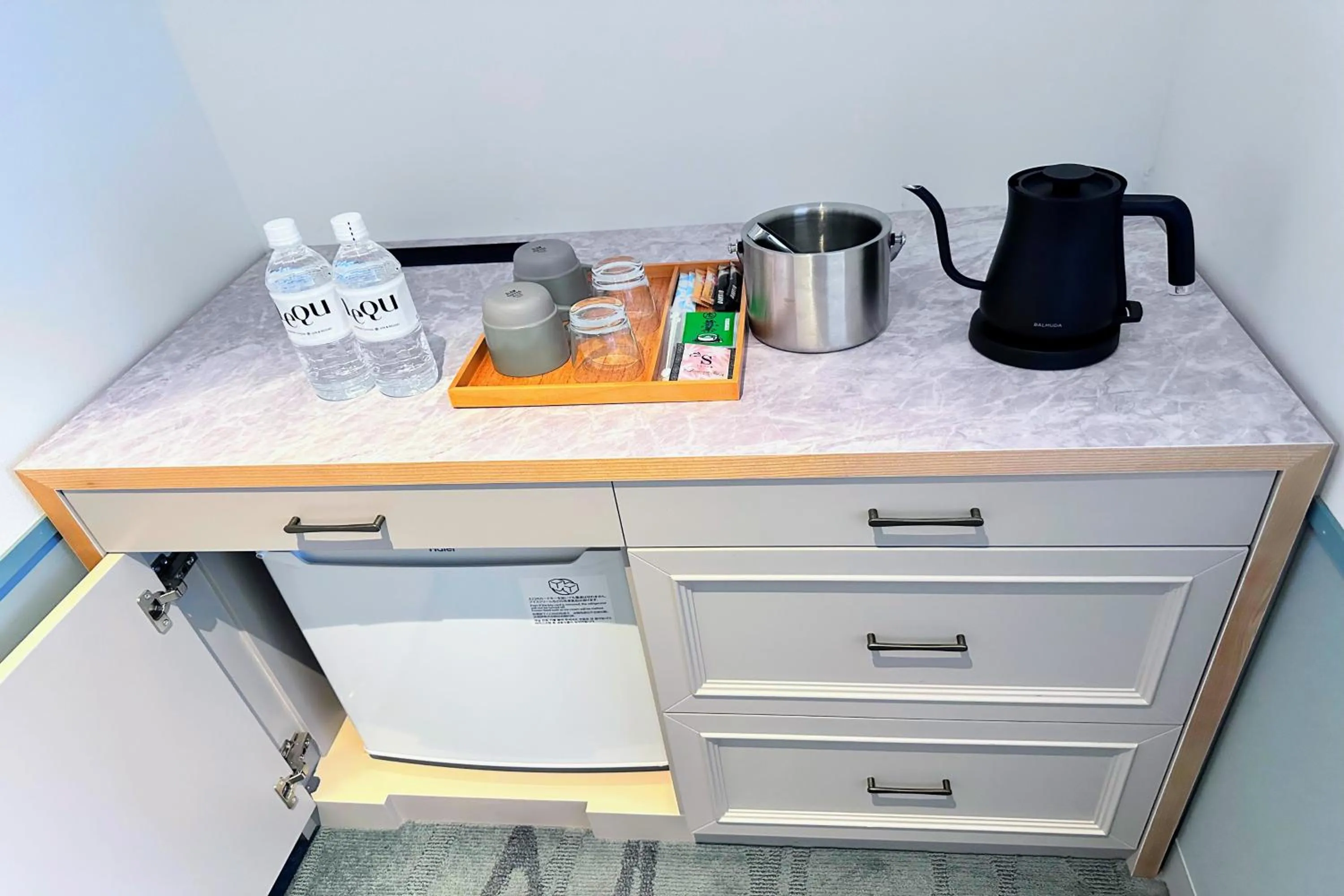 Coffee/tea facilities in Lequ Okinawa Chatan Spa ＆ Resort