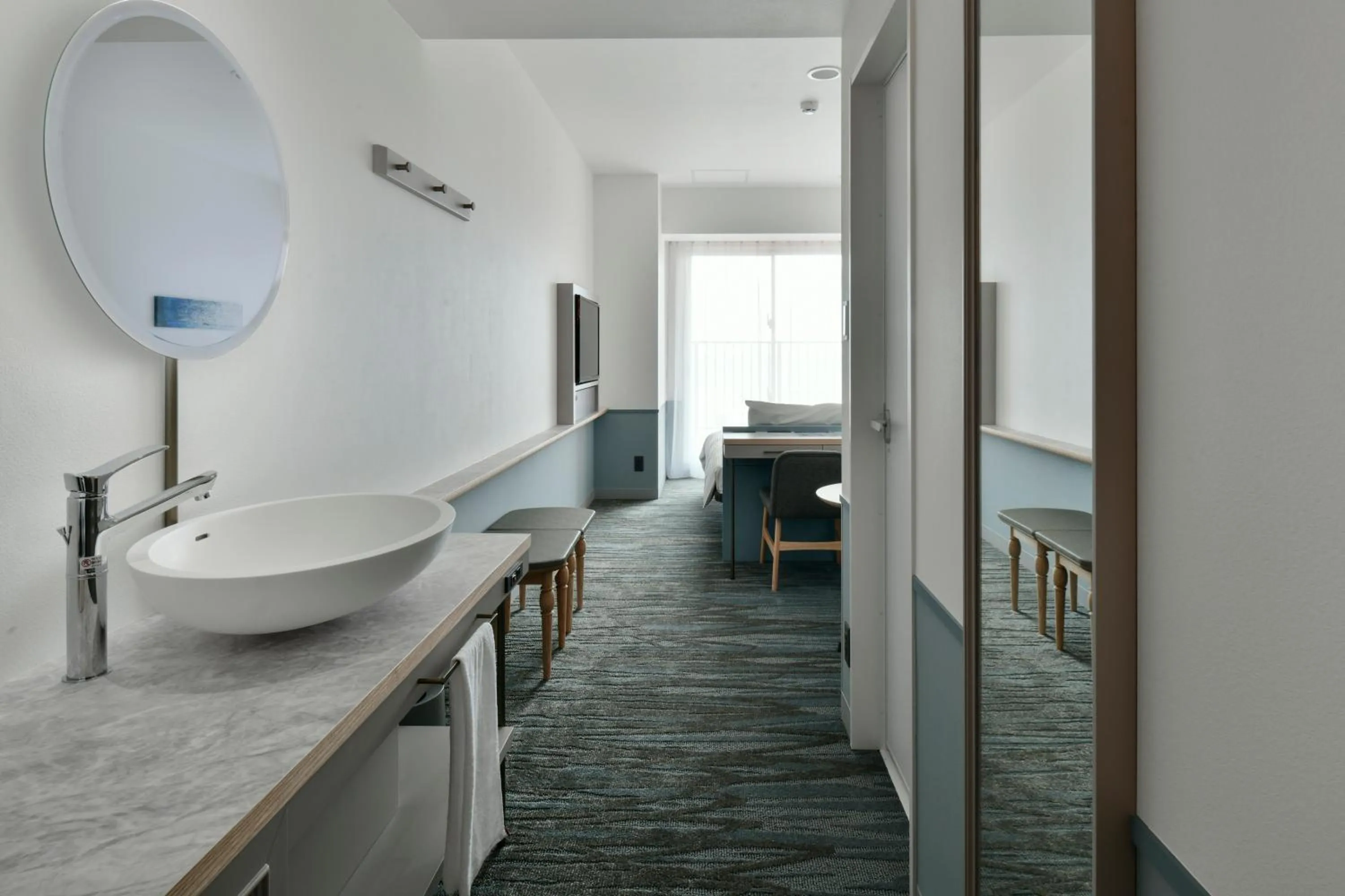 Photo of the whole room, Bed in Lequ Okinawa Chatan Spa ＆ Resort