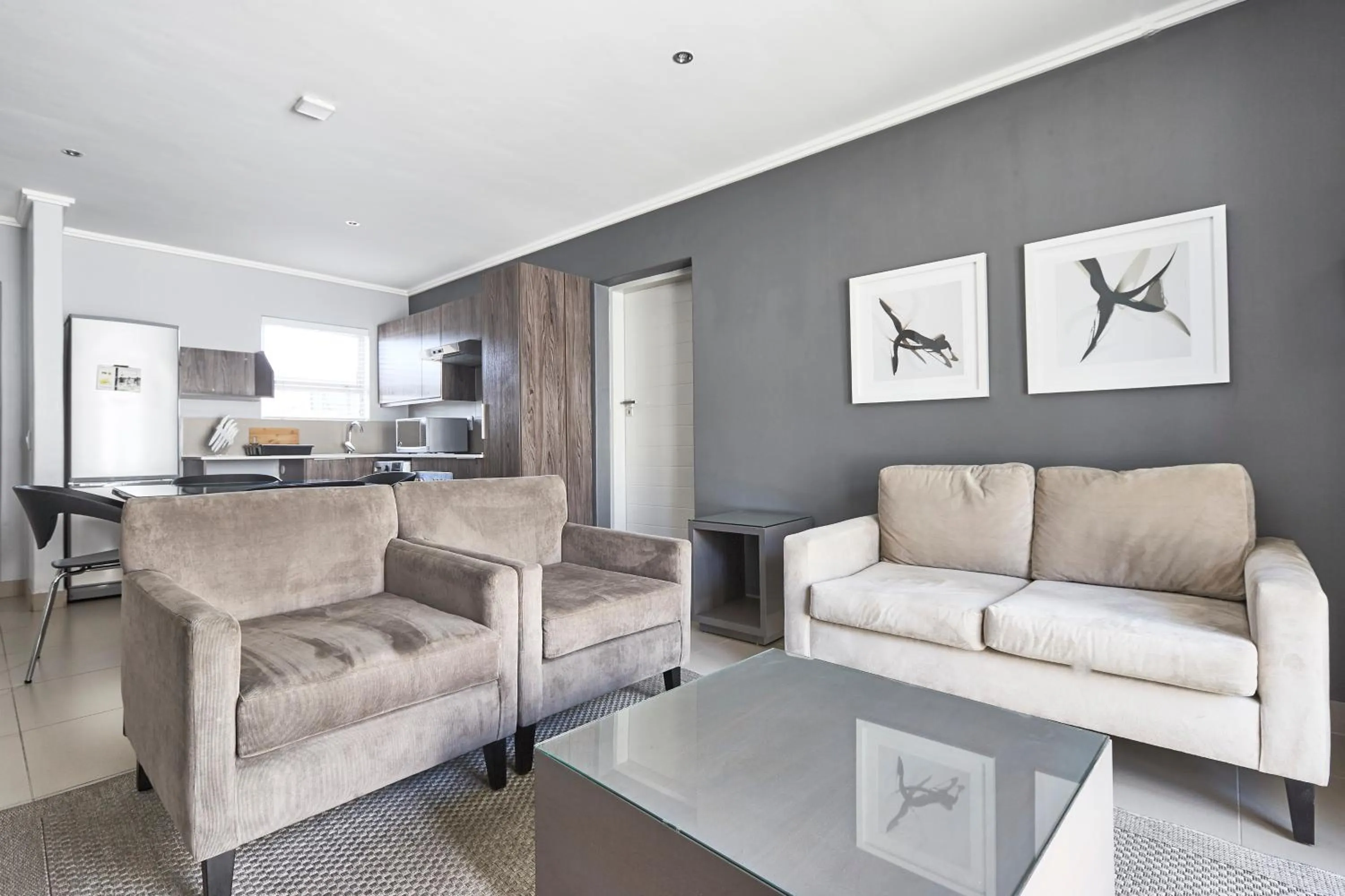 Kitchen or kitchenette in The Residency Hurlingham