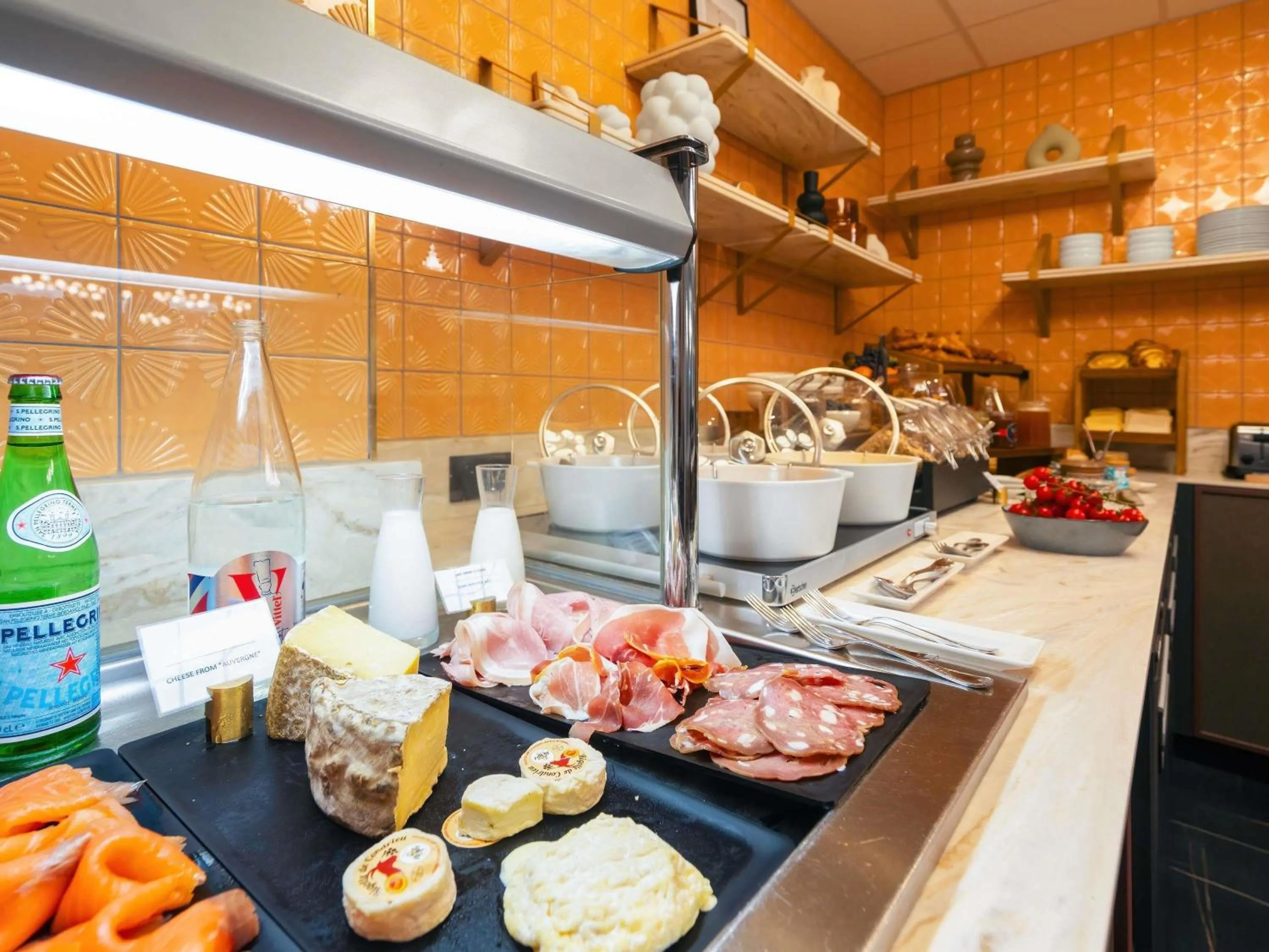 Breakfast in Grand Hotel des Brotteaux Lyon - Handwritten Collection