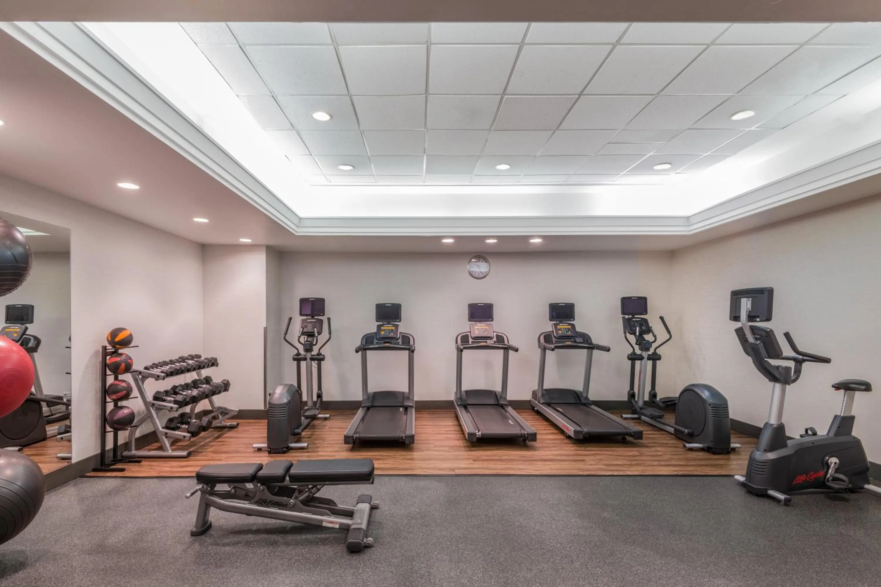 Fitness centre/facilities in Holiday Inn Denver East by IHG