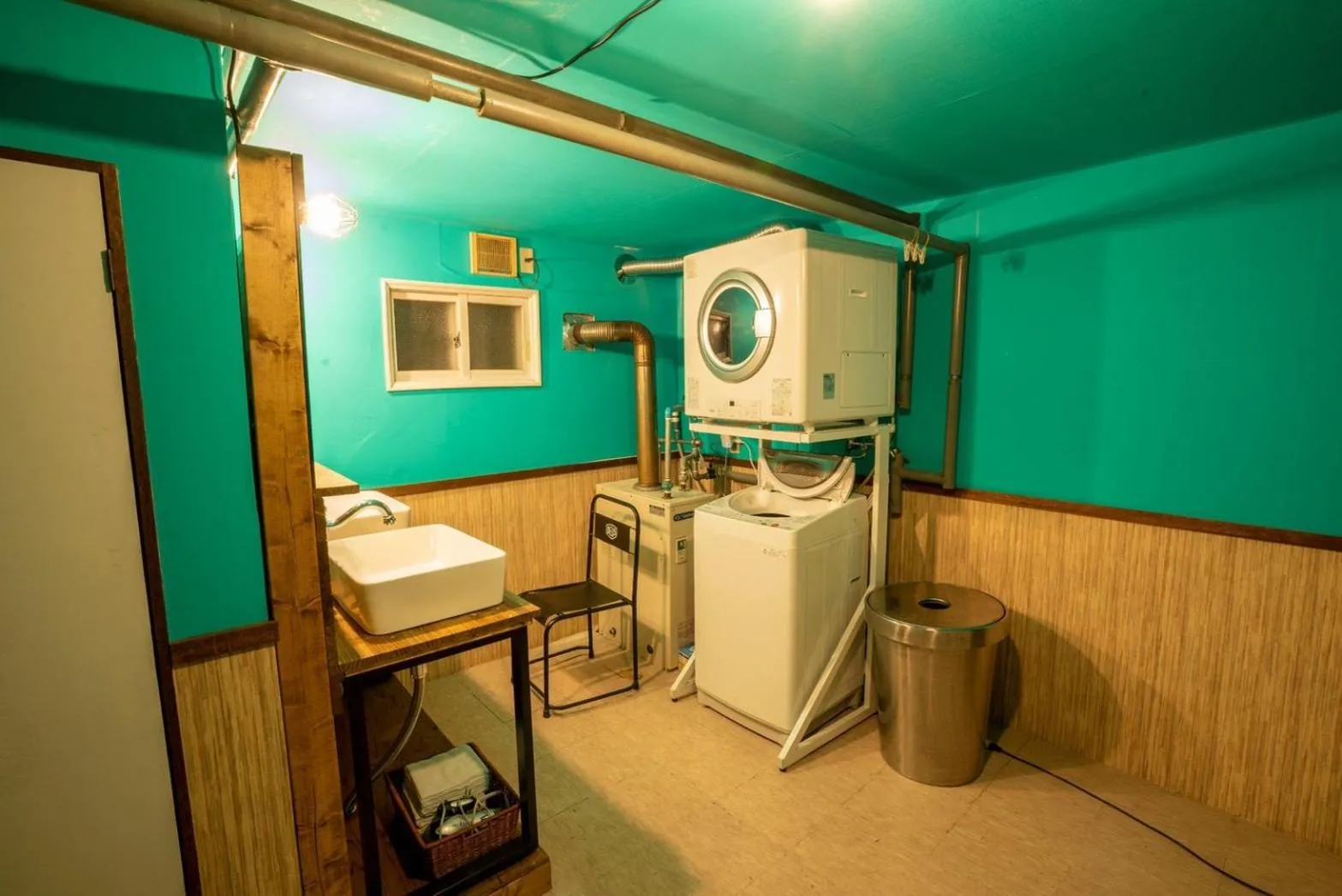 Area and facilities in YOUTEI