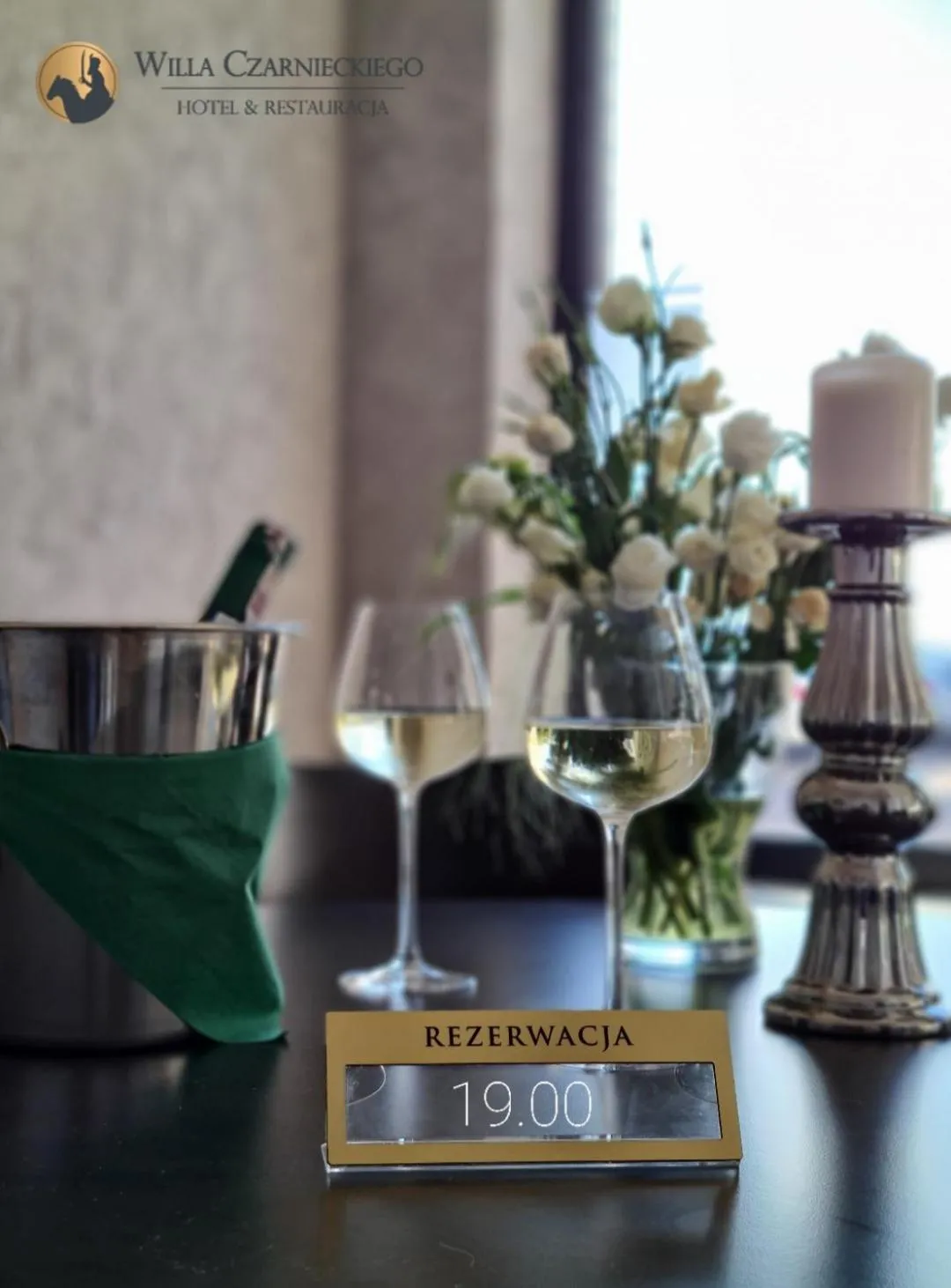 Restaurant/places to eat in Willa Czarnieckiego