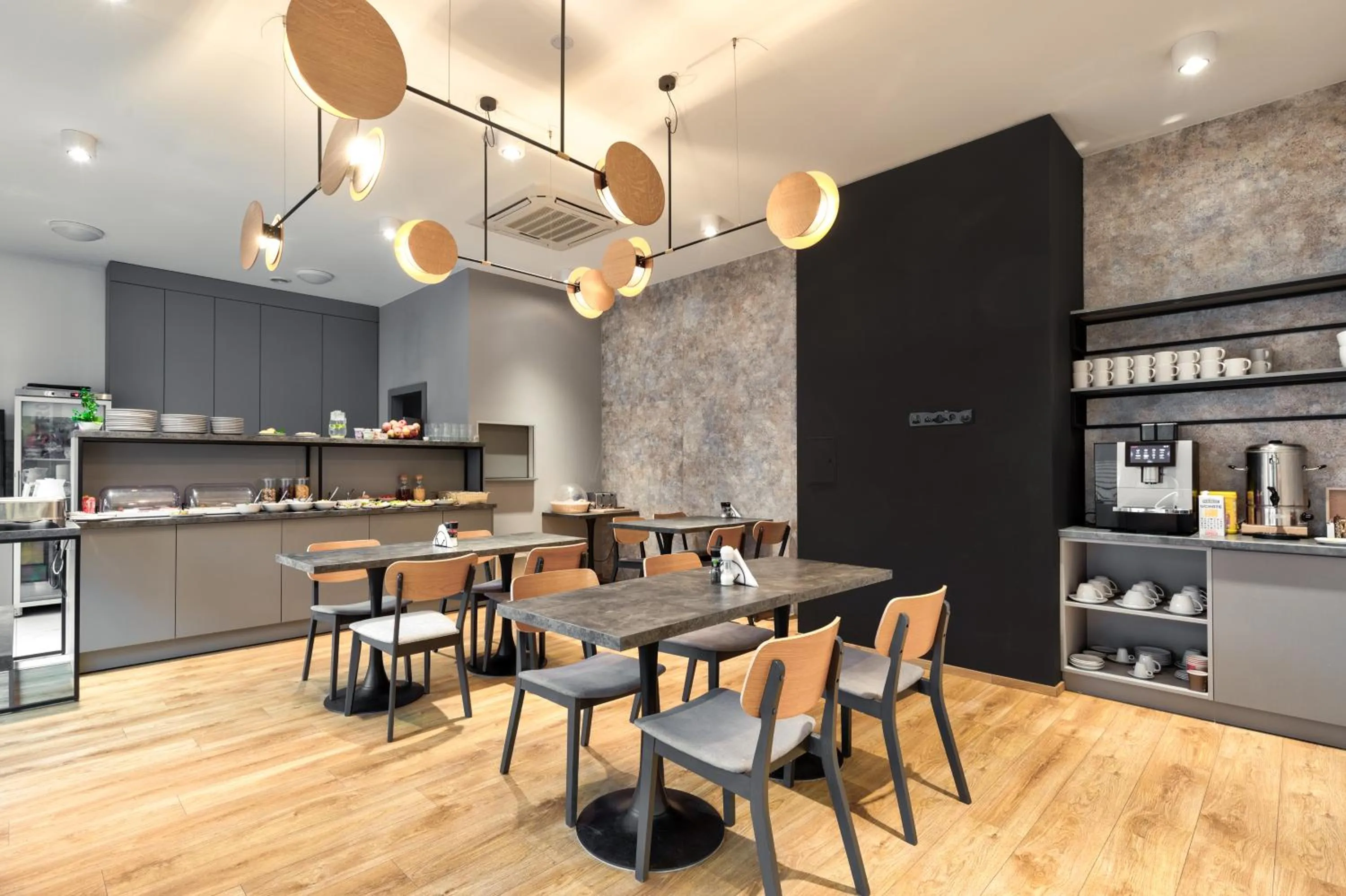 Dining area in Cotton House