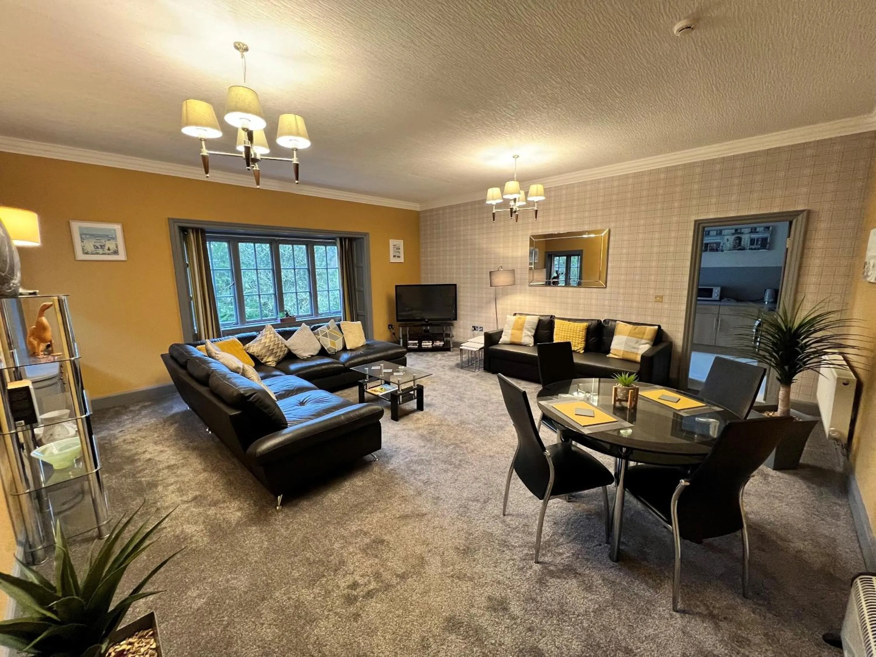 Living room in Rossal House Apartments, Inverness, Highlands