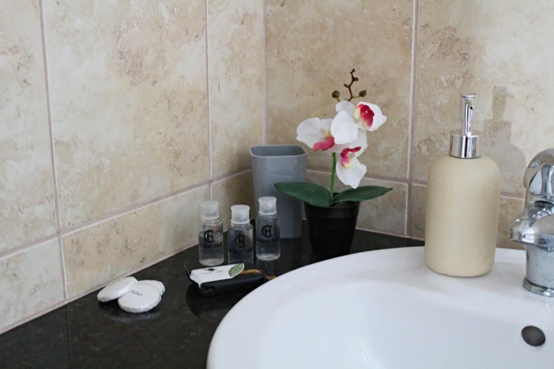 Bathroom in Maria Zintili Apartments