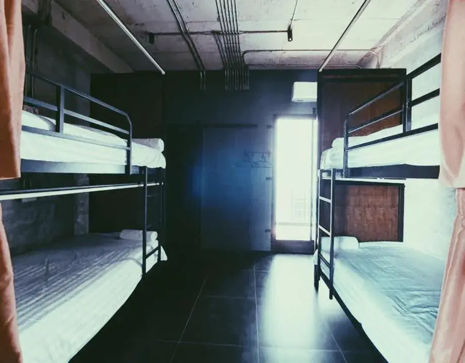 Bed in 4-Bed Dormitory Room in The LOCAL Ari Bed in 4-Bed Dormitory Room in The LOCAL Ari