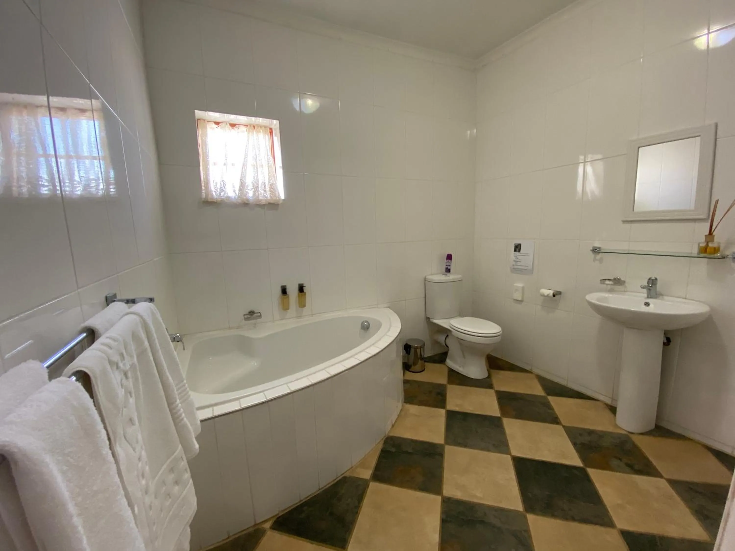 Toilet in Lanseria Country Estate