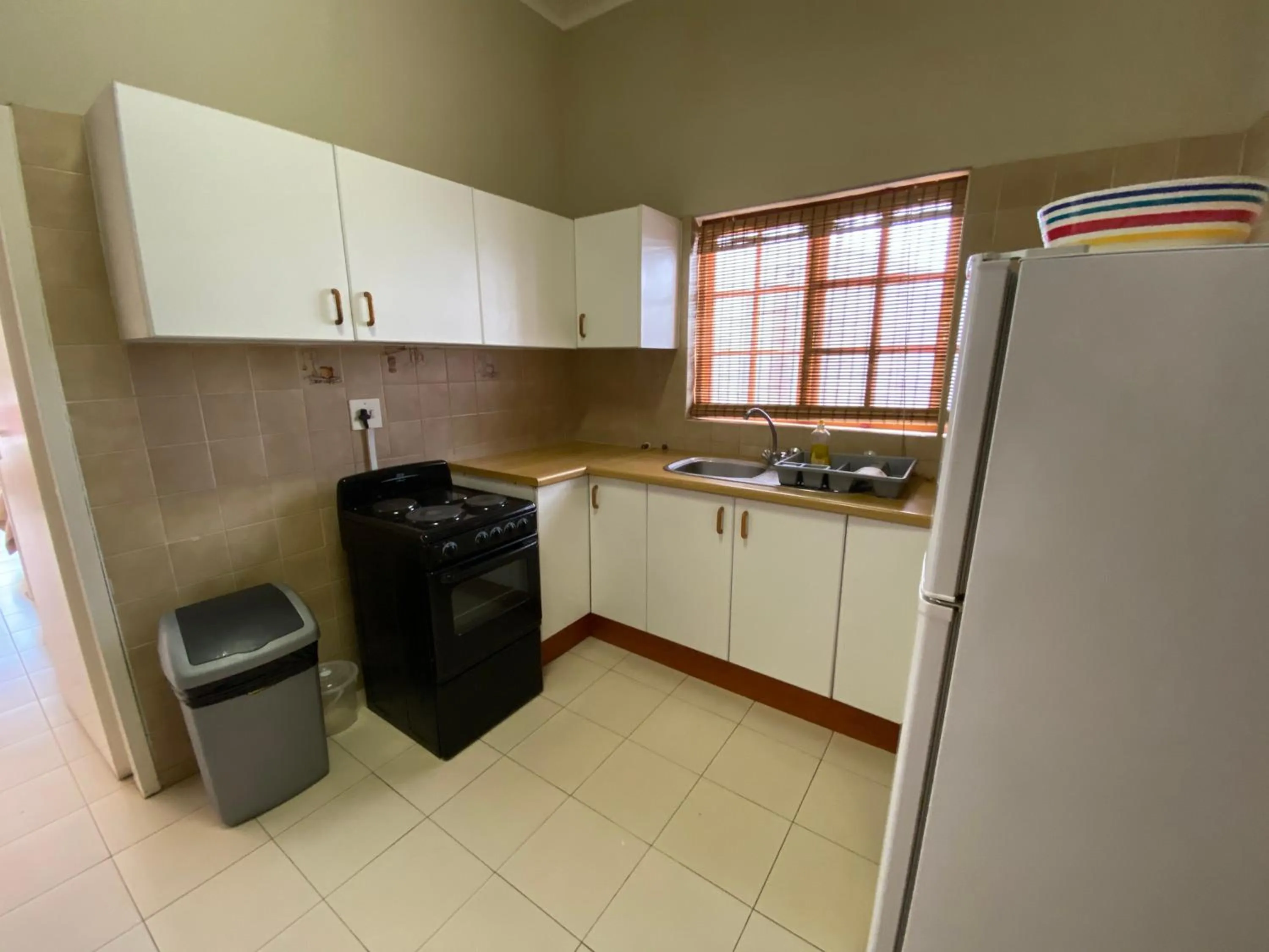 Kitchen or kitchenette in Lanseria Country Estate