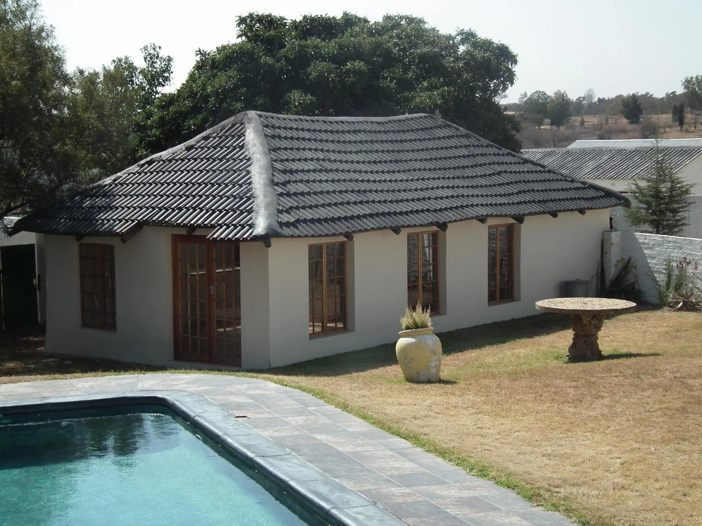 Business facilities in Lanseria Country Estate