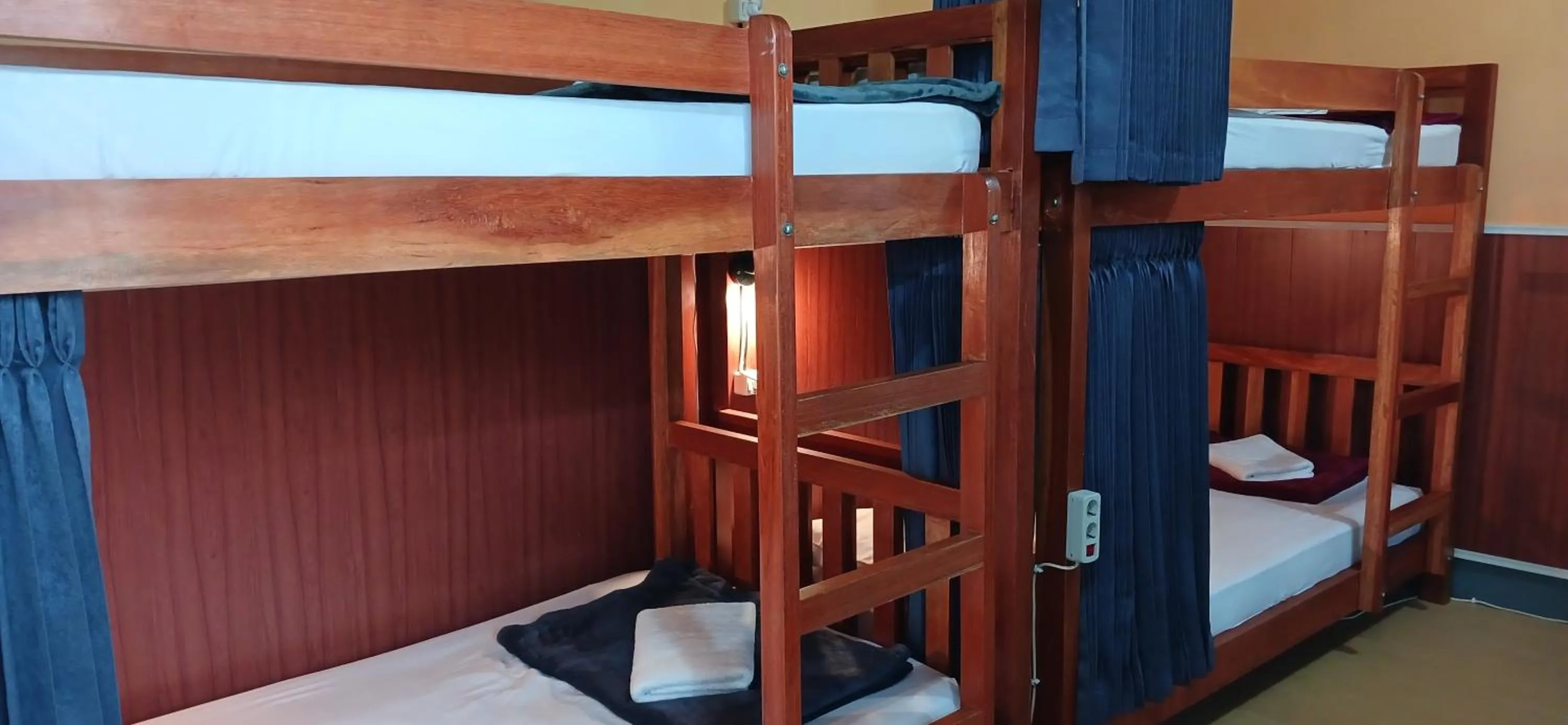 Bed in Dewi Sri Guesthouse