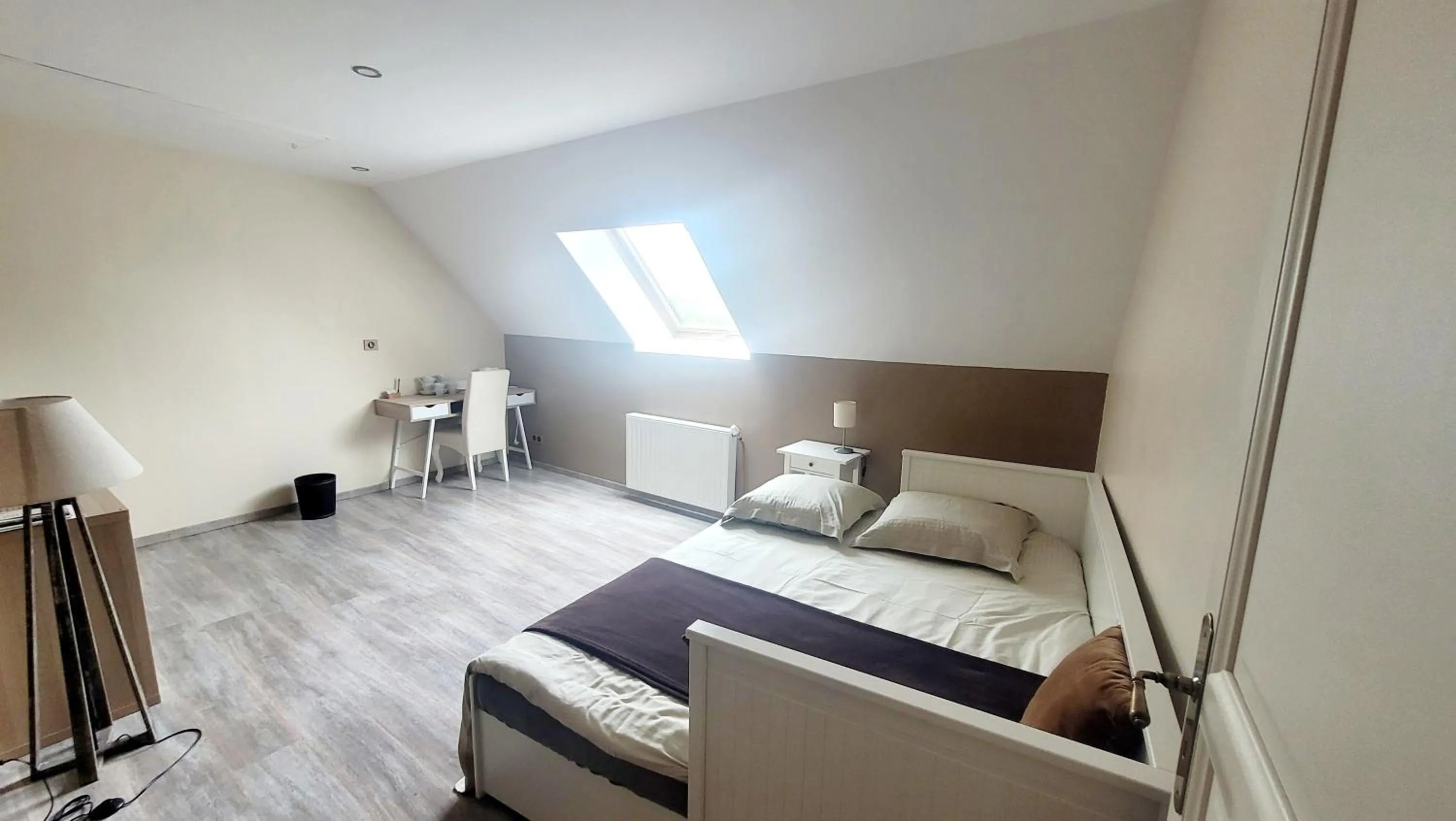 Seating area, Bed in Au Lavoir du Serein "Les Lavandières"