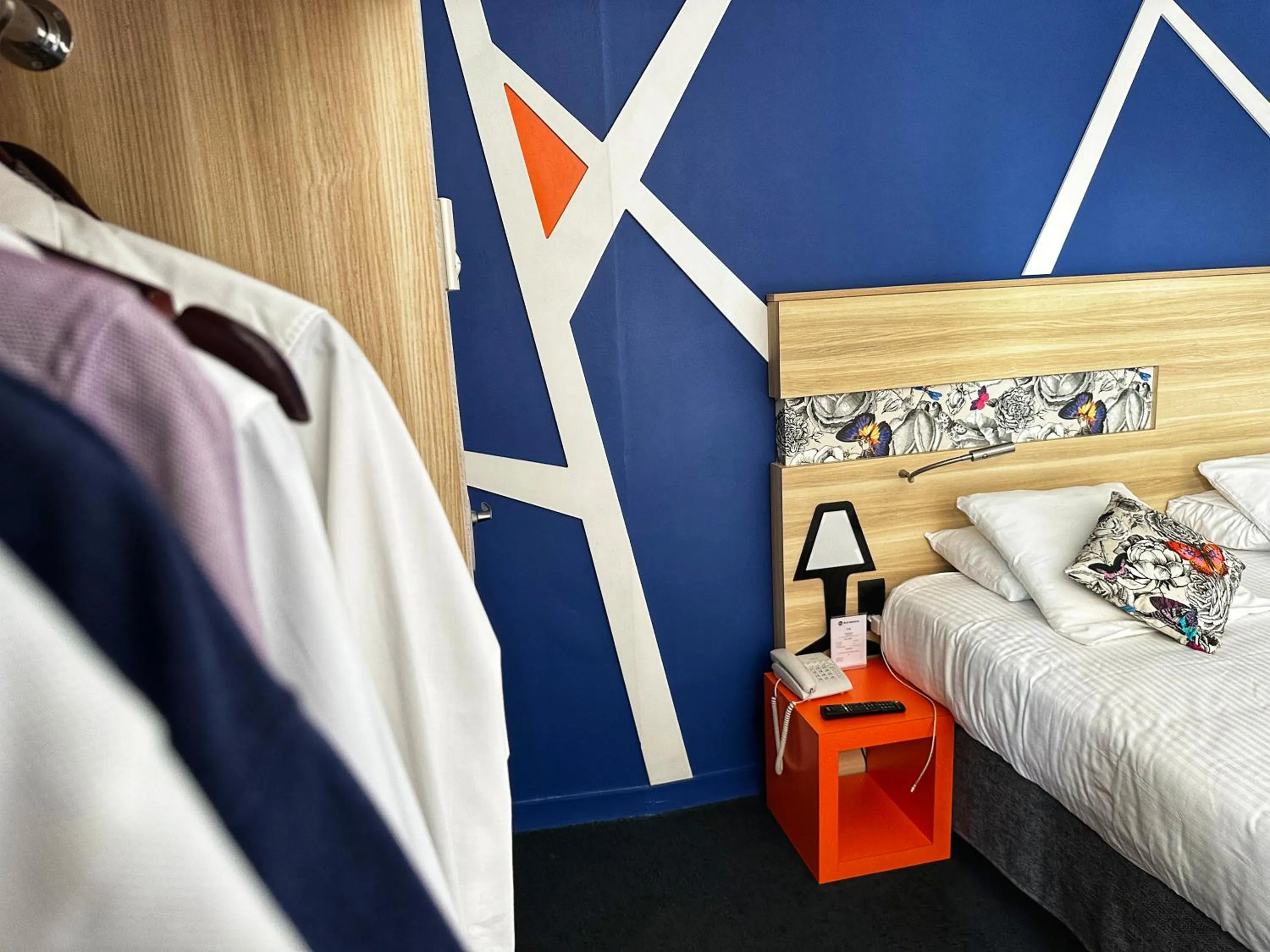 Decorative detail, Bed in Best Western Hotel De Paris