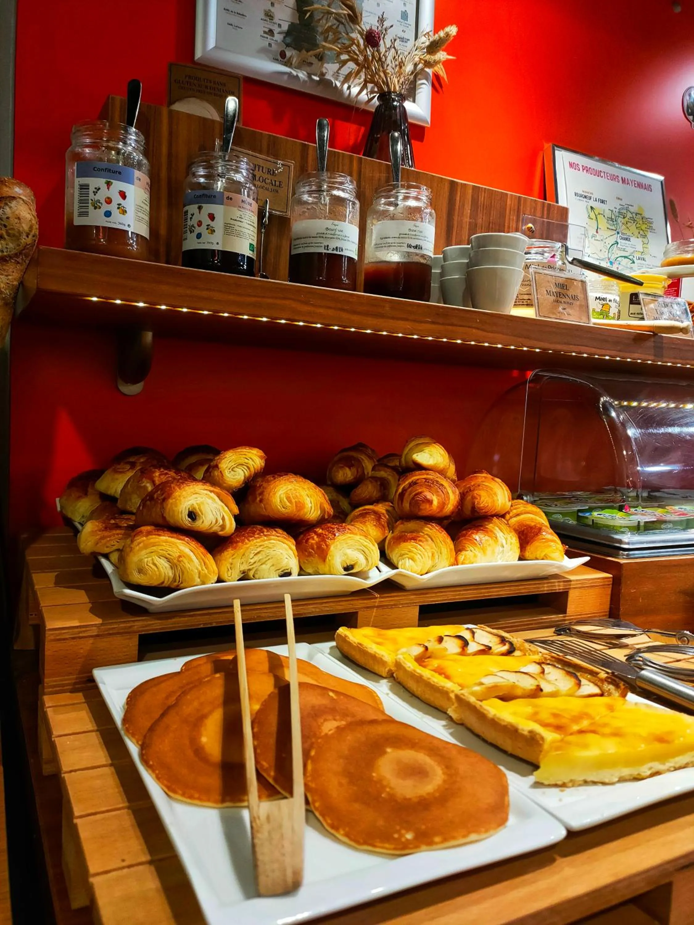 Breakfast in Best Western Hotel De Paris