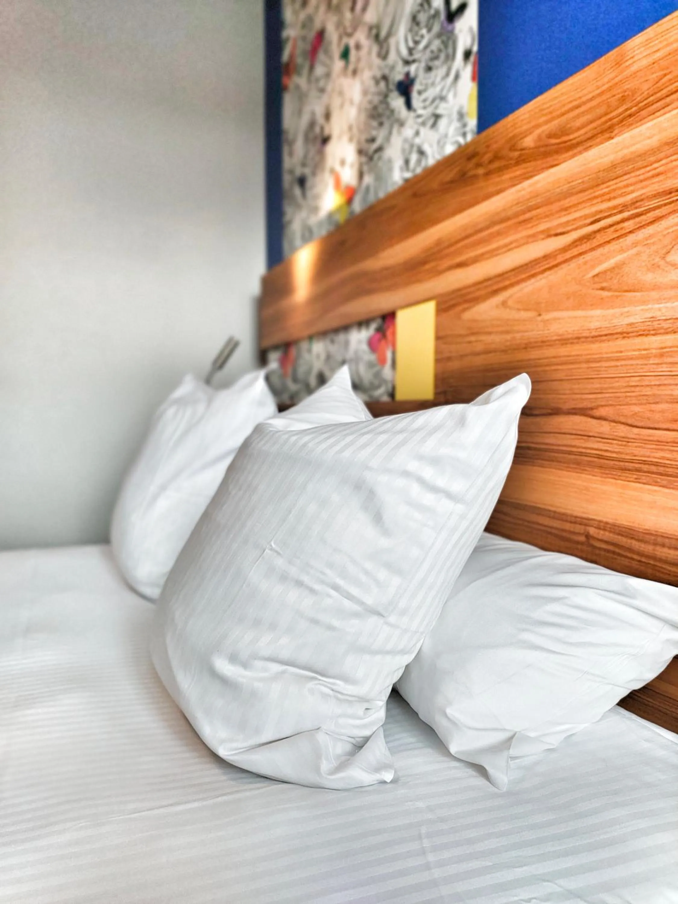 Decorative detail, Bed in Best Western Hotel De Paris