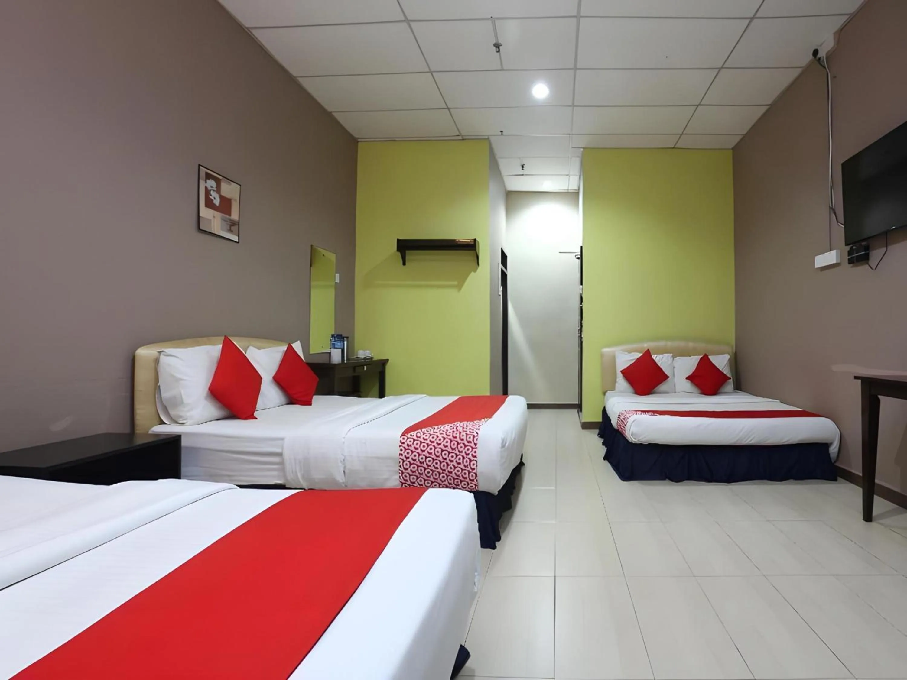 Photo of the whole room, Bed in Hotel O Destiny Riverside Hotel