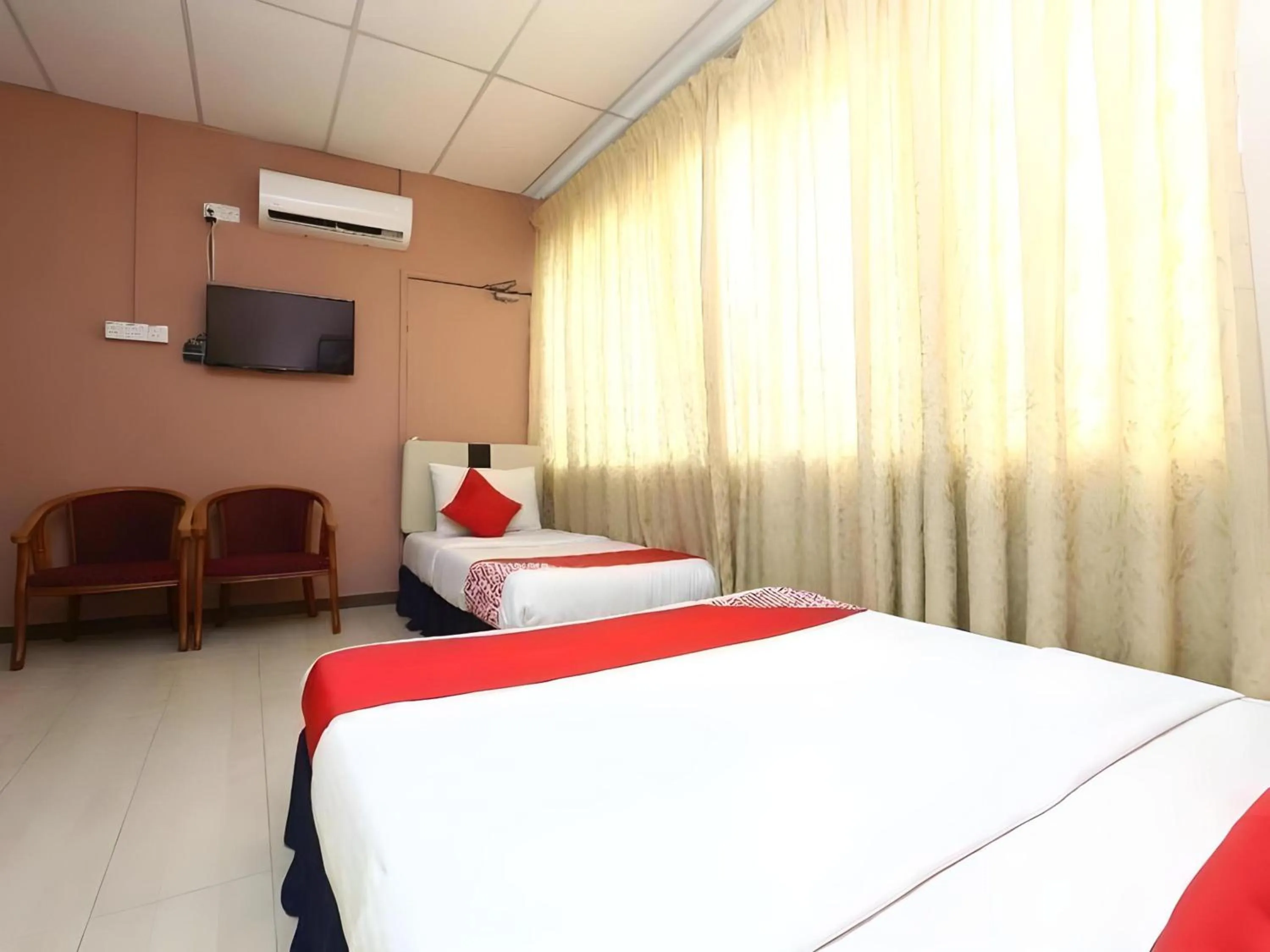 Bedroom, Bed in Hotel O Destiny Riverside Hotel