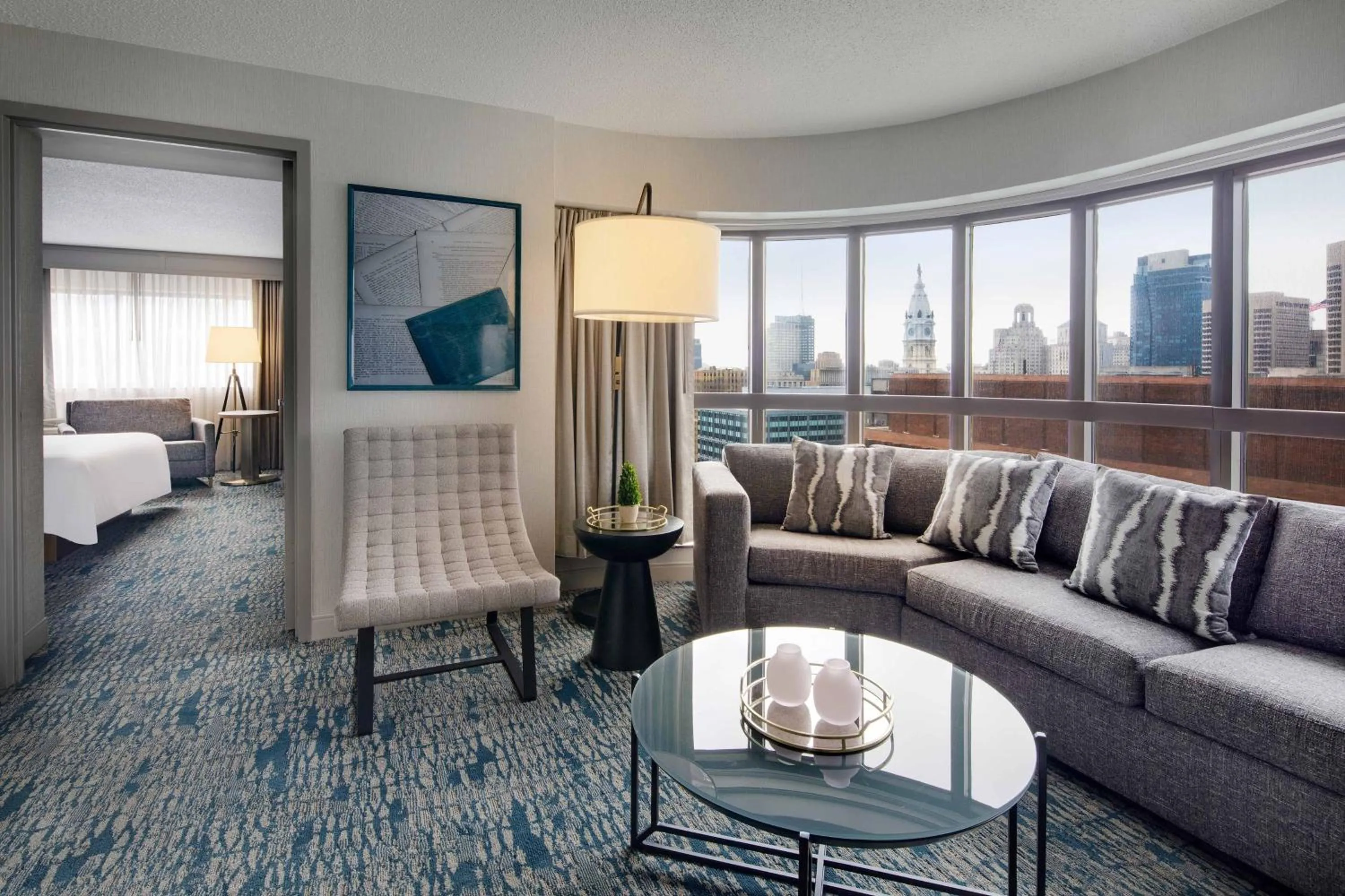 Bedroom, Bed in Sheraton Philadelphia Downtown