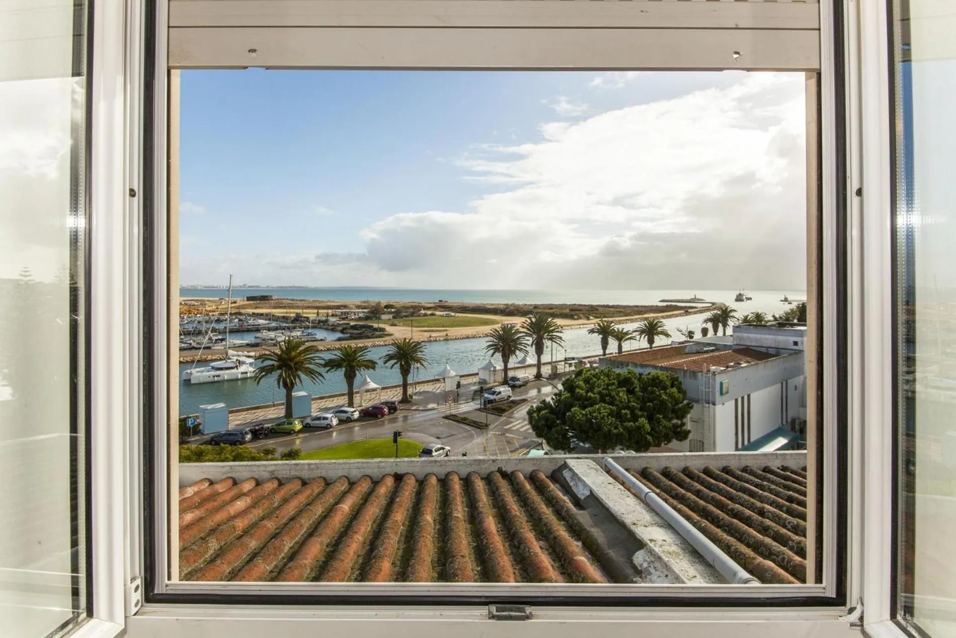 Floor plan in Rising Sun Top-Floor Flat