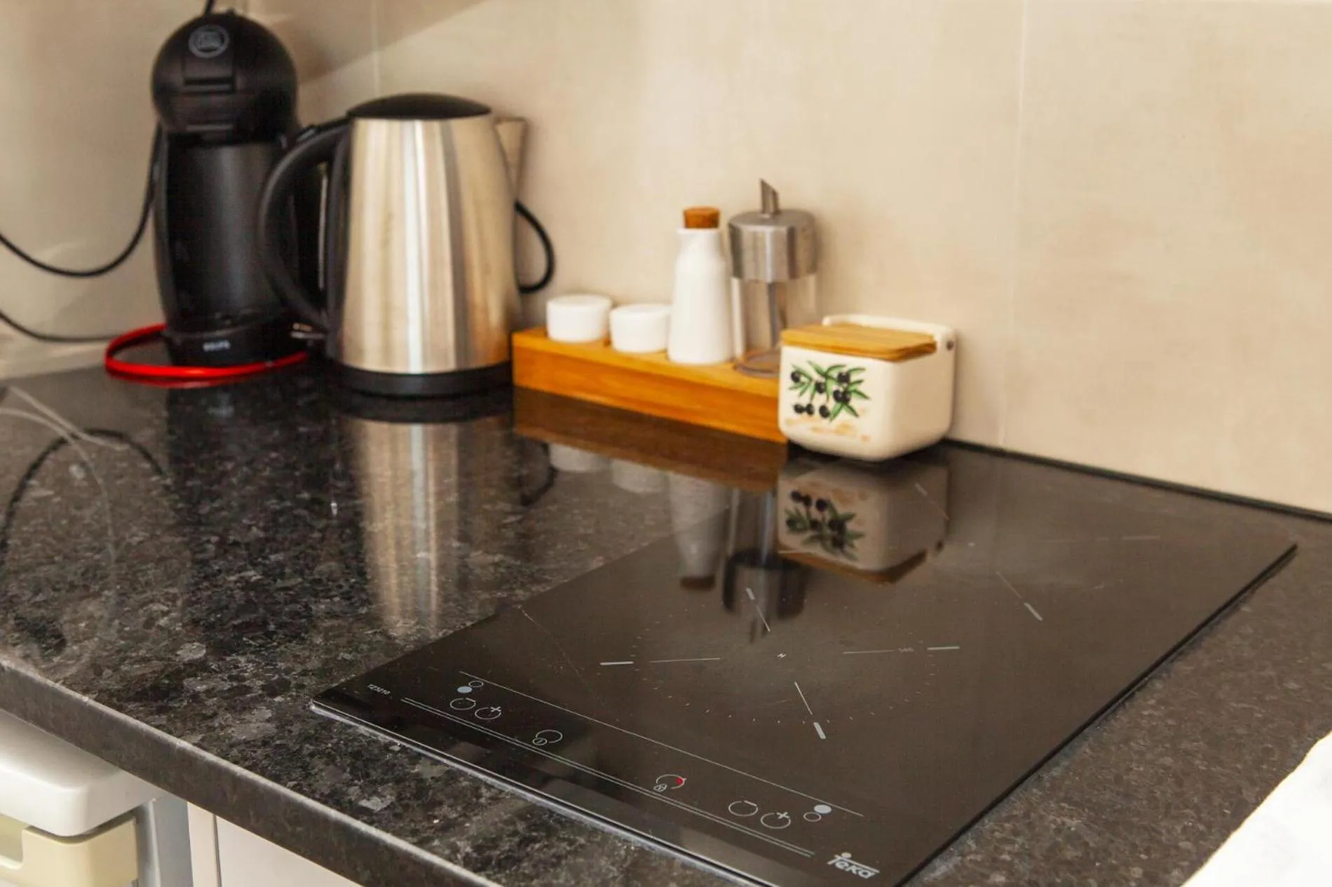 Floor plan in Rising Sun Top-Floor Flat