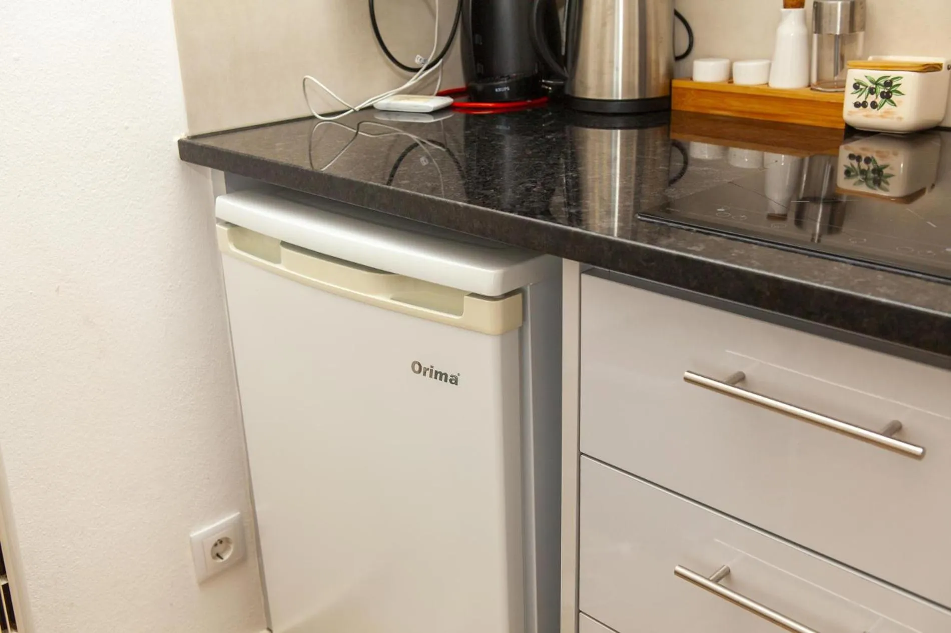 Floor plan in Rising Sun Top-Floor Flat