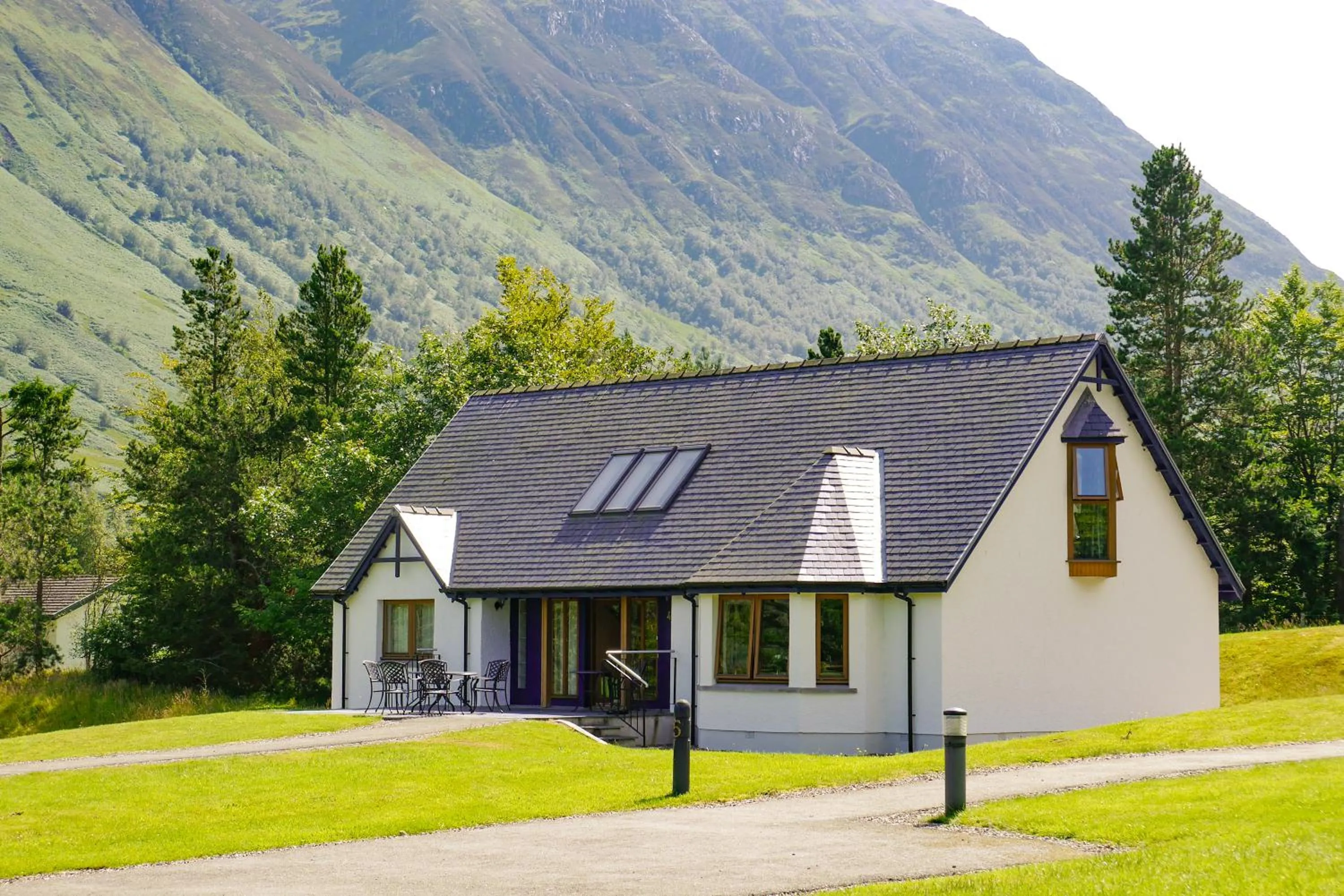Property building in Glen Nevis Holidays