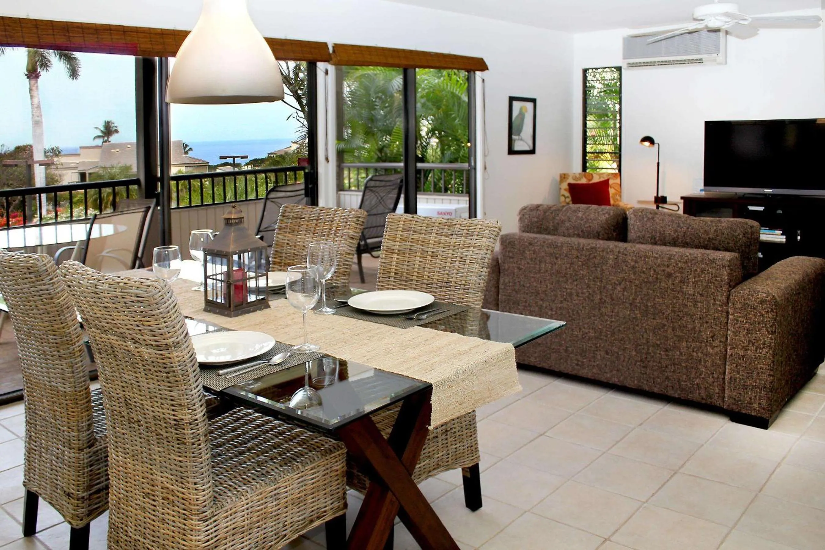 Photo of the whole room, Seating Area in Wailea Ekolu Village - CoralTree Residence Collection