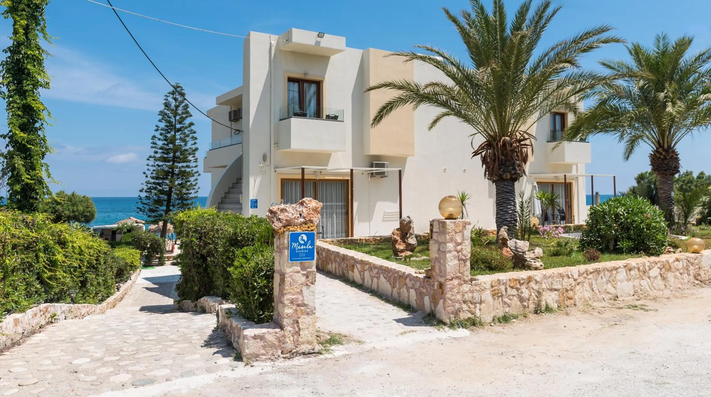 Property building in Musela Studios