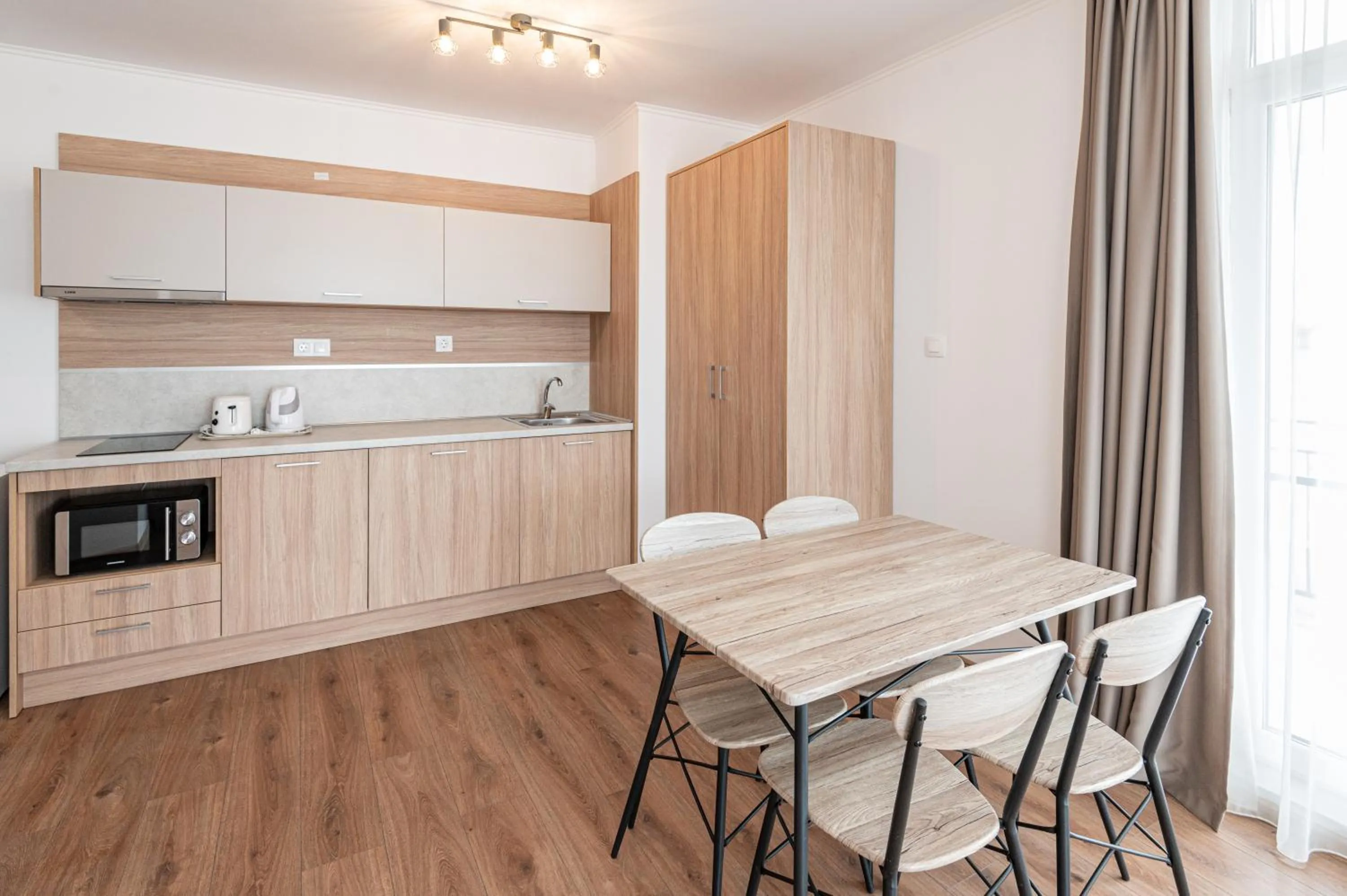 Coffee/tea facilities in Hotel Samara with Relax area