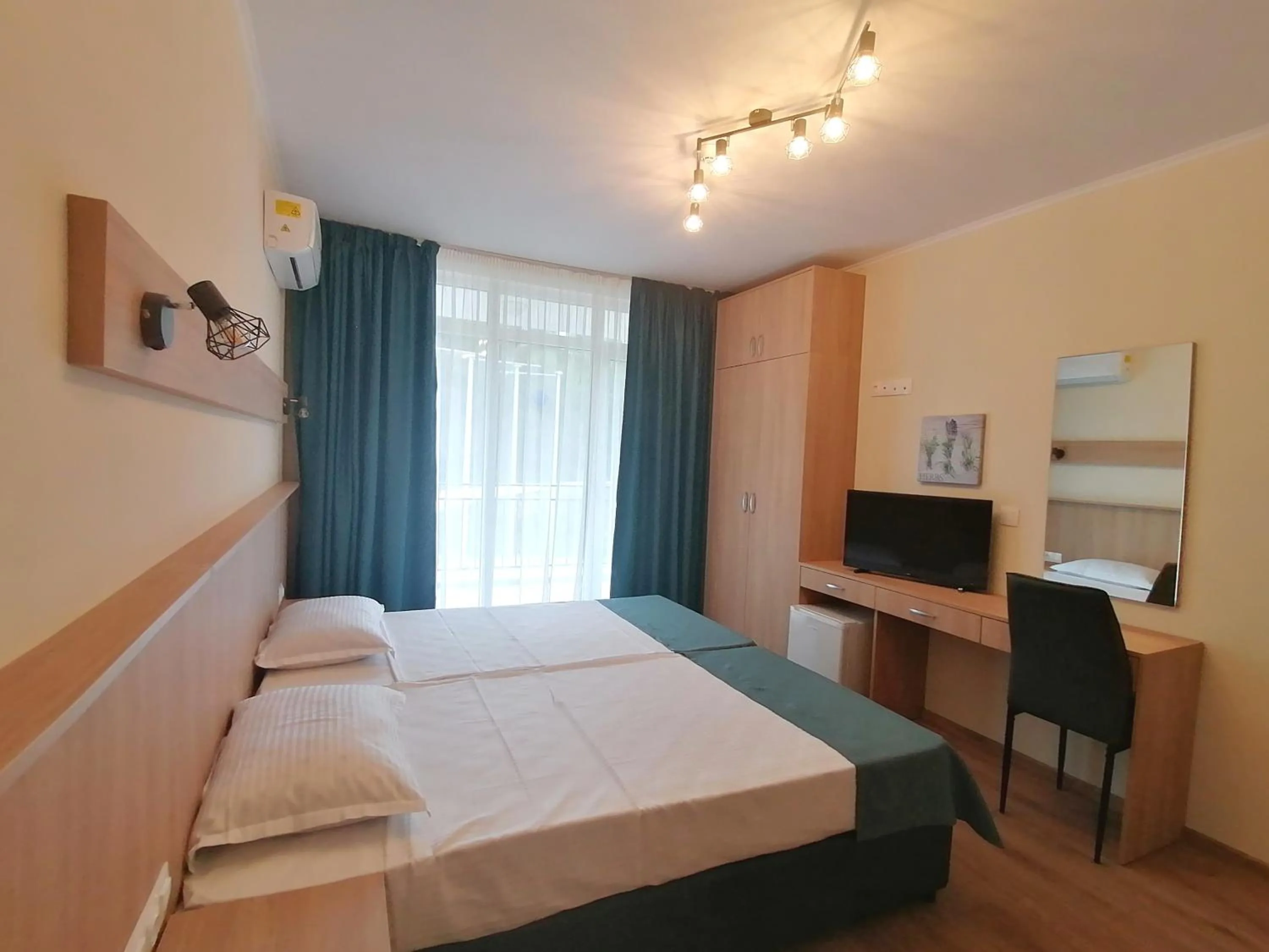 Bed in Hotel Samara with Relax area