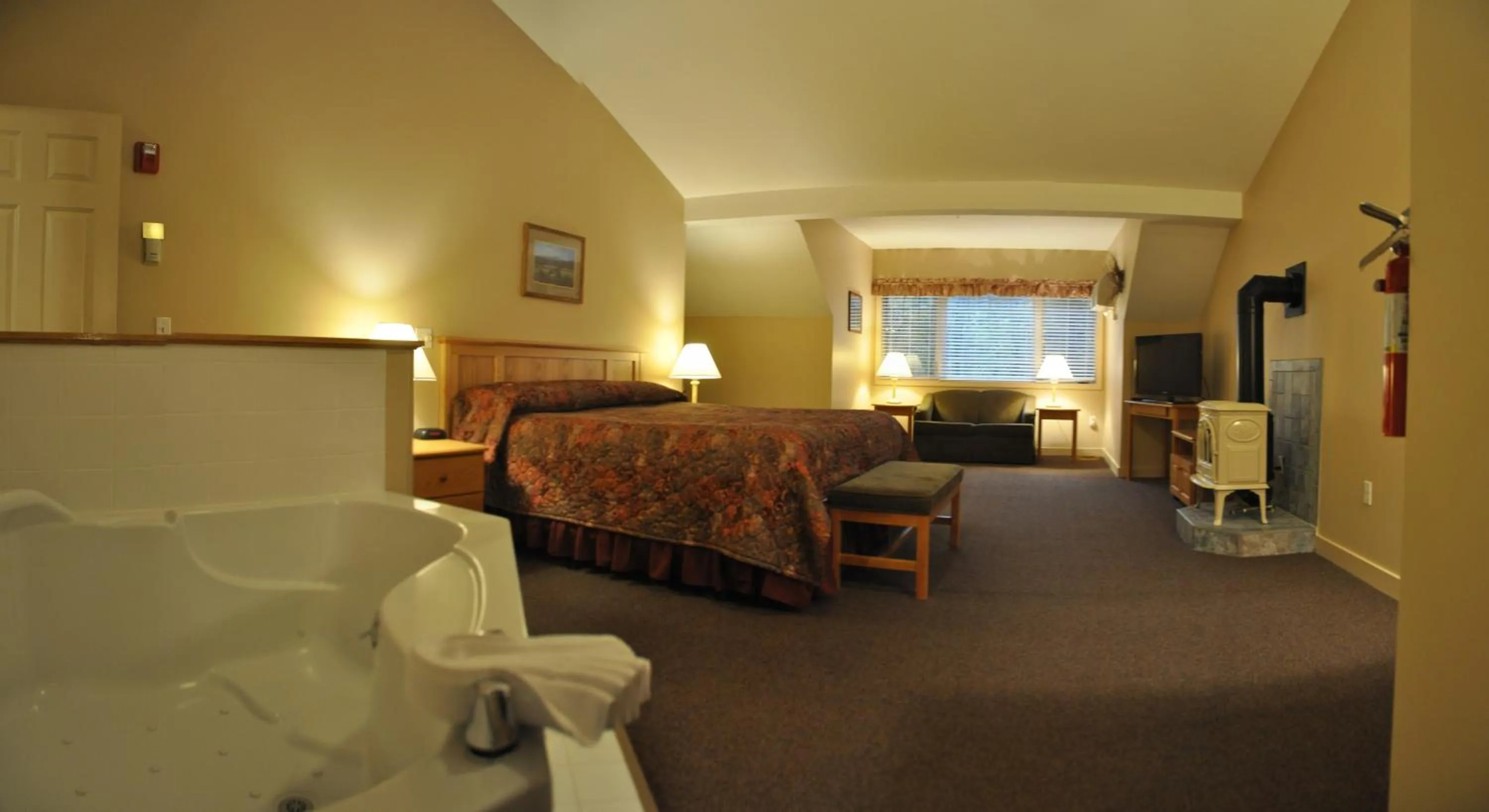 Bed in Attitash Mountain Village