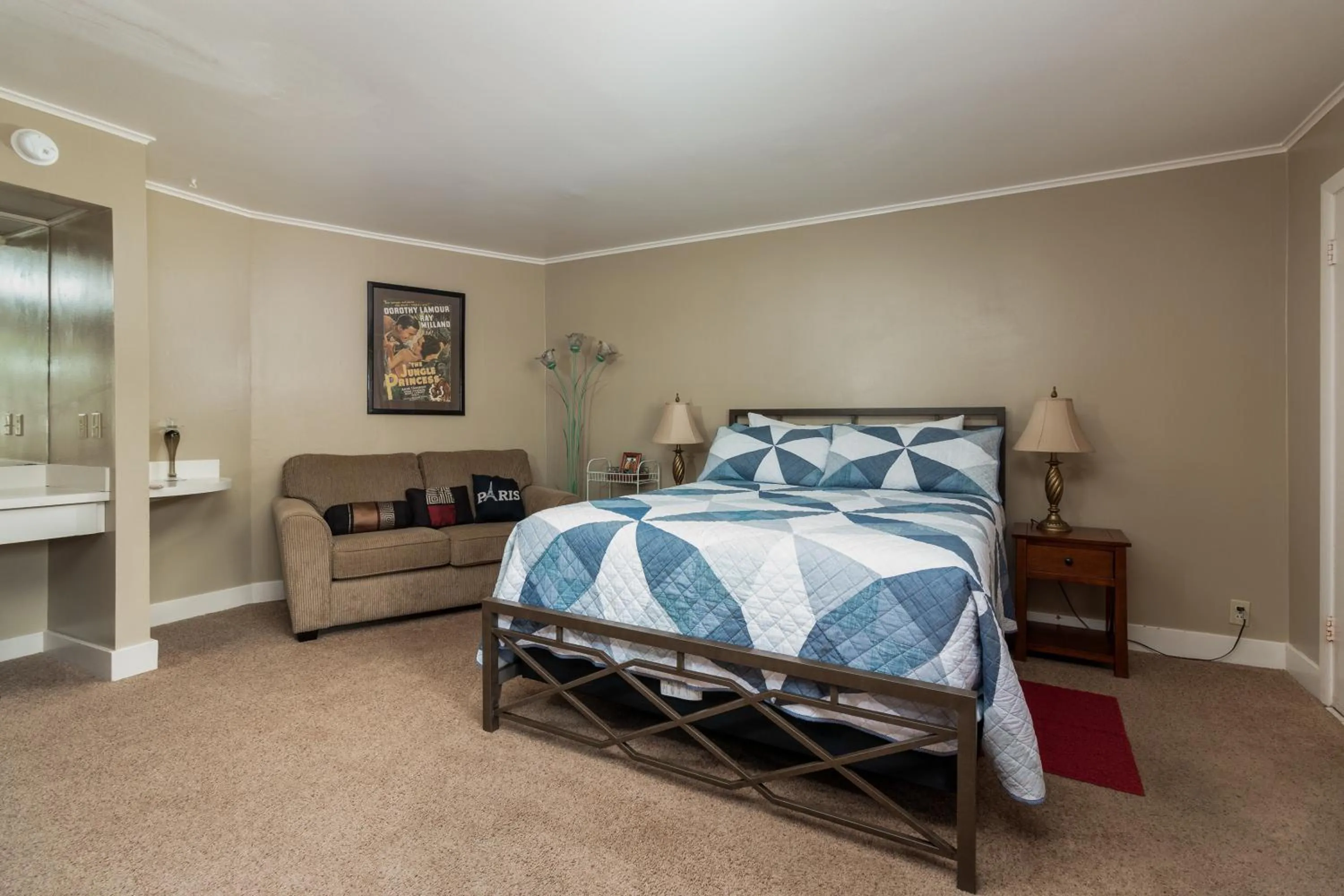 Bedroom in Ocean Terrace Condominiums