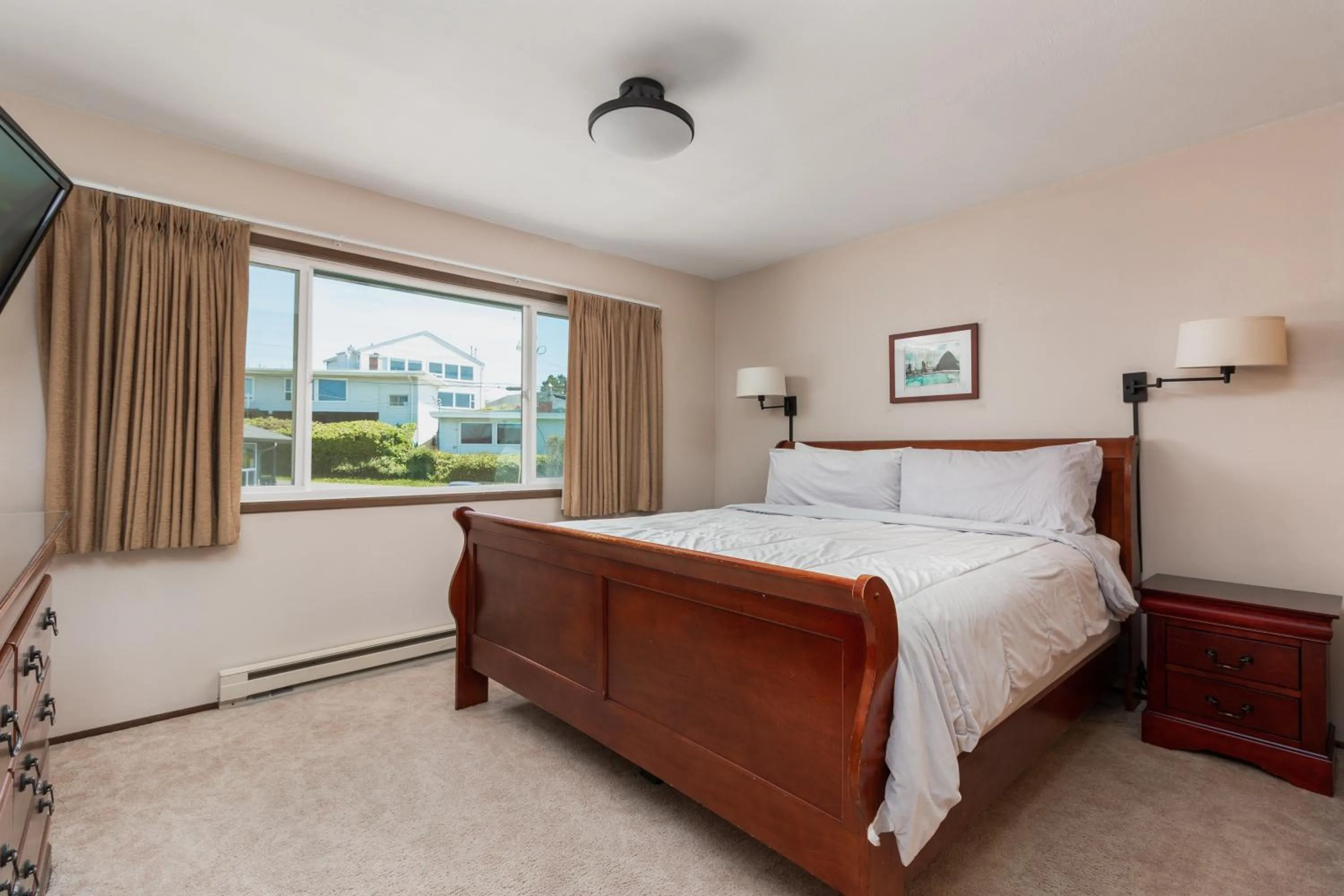 Bedroom in Ocean Terrace Condominiums