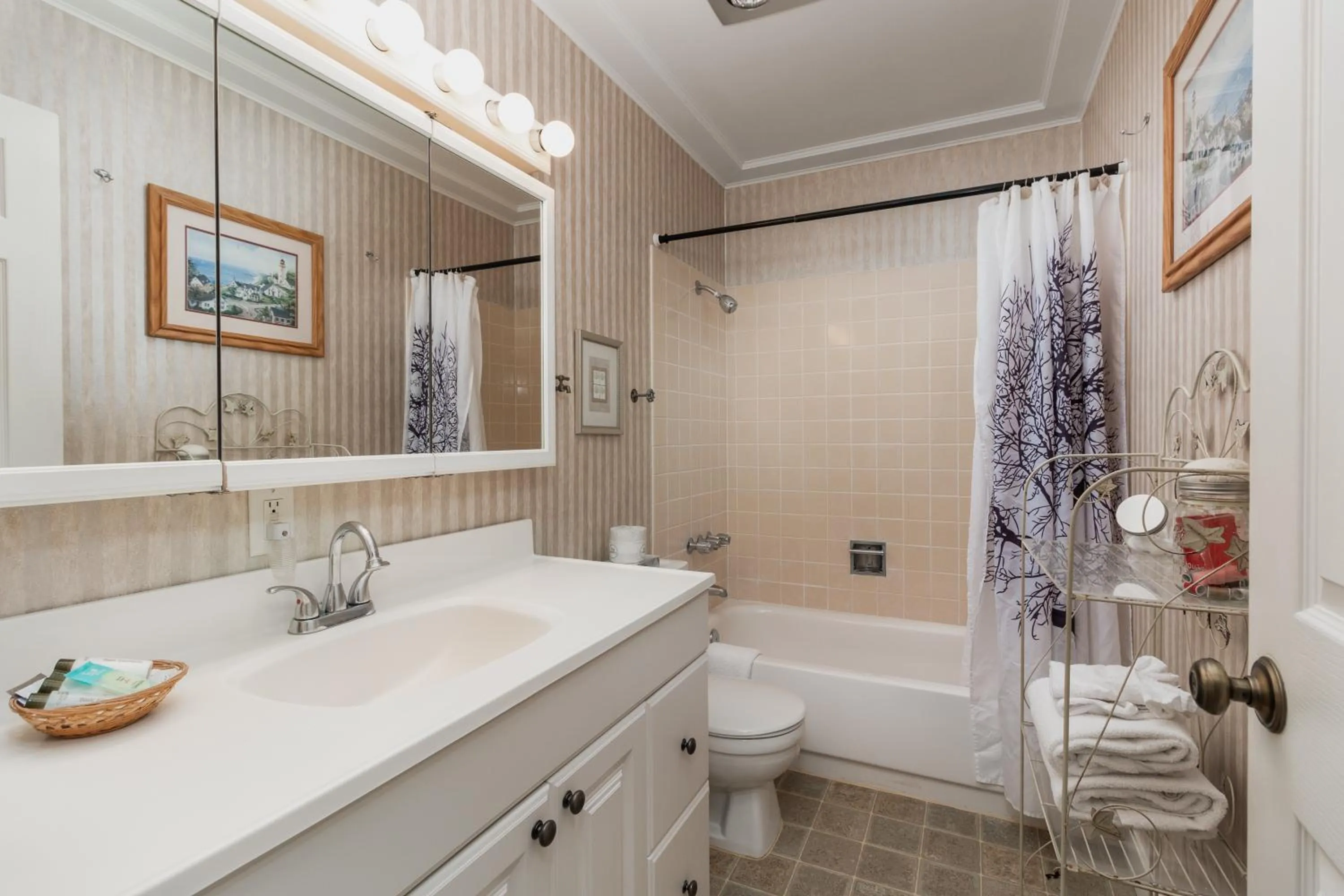 Bathroom in Ocean Terrace Condominiums