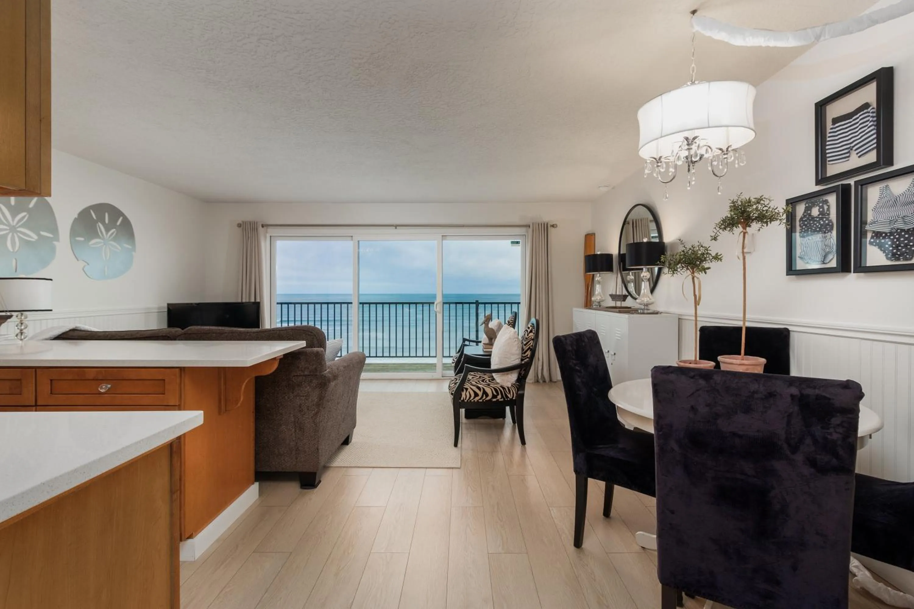 Living room in Ocean Terrace Condominiums