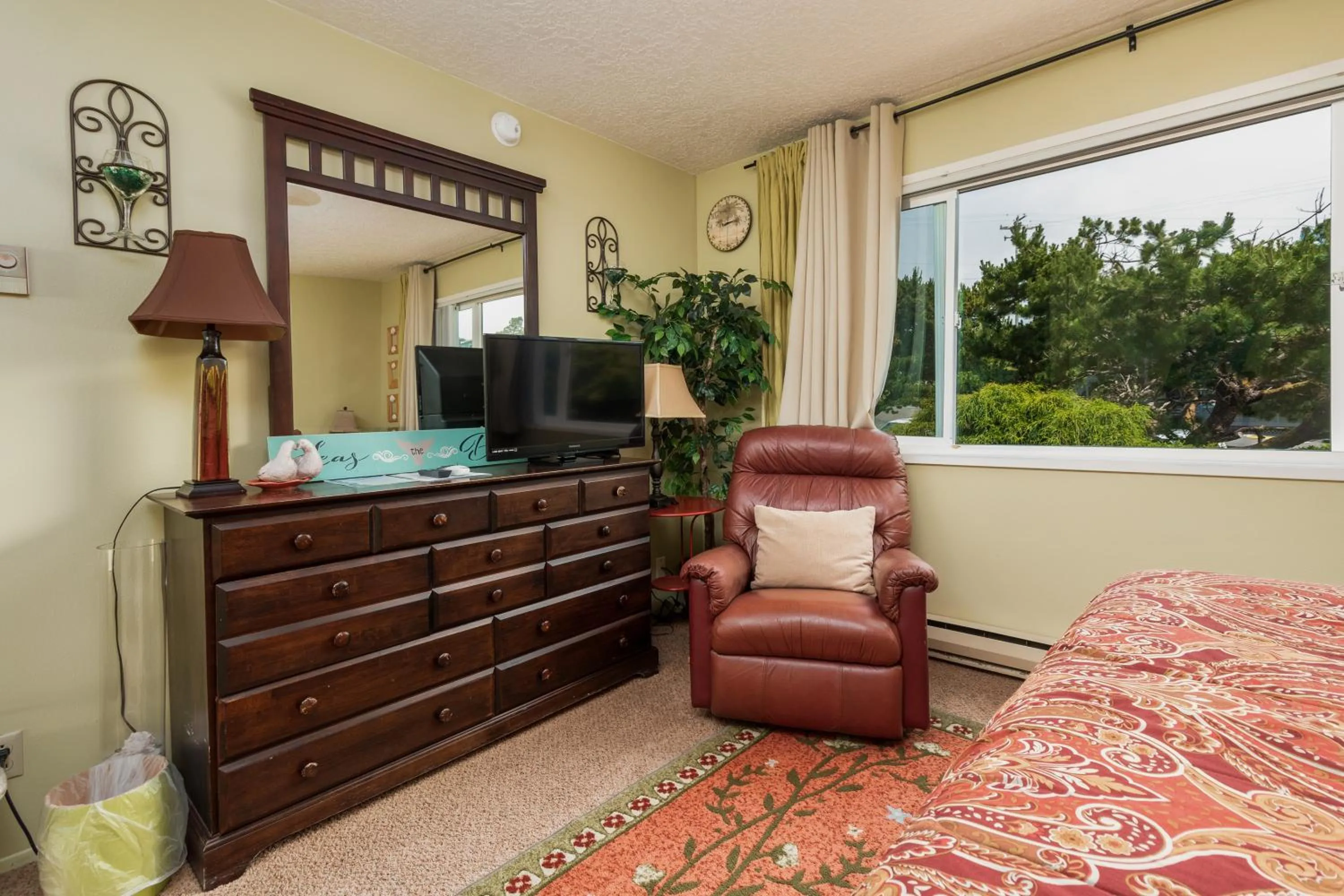 Bedroom in Ocean Terrace Condominiums