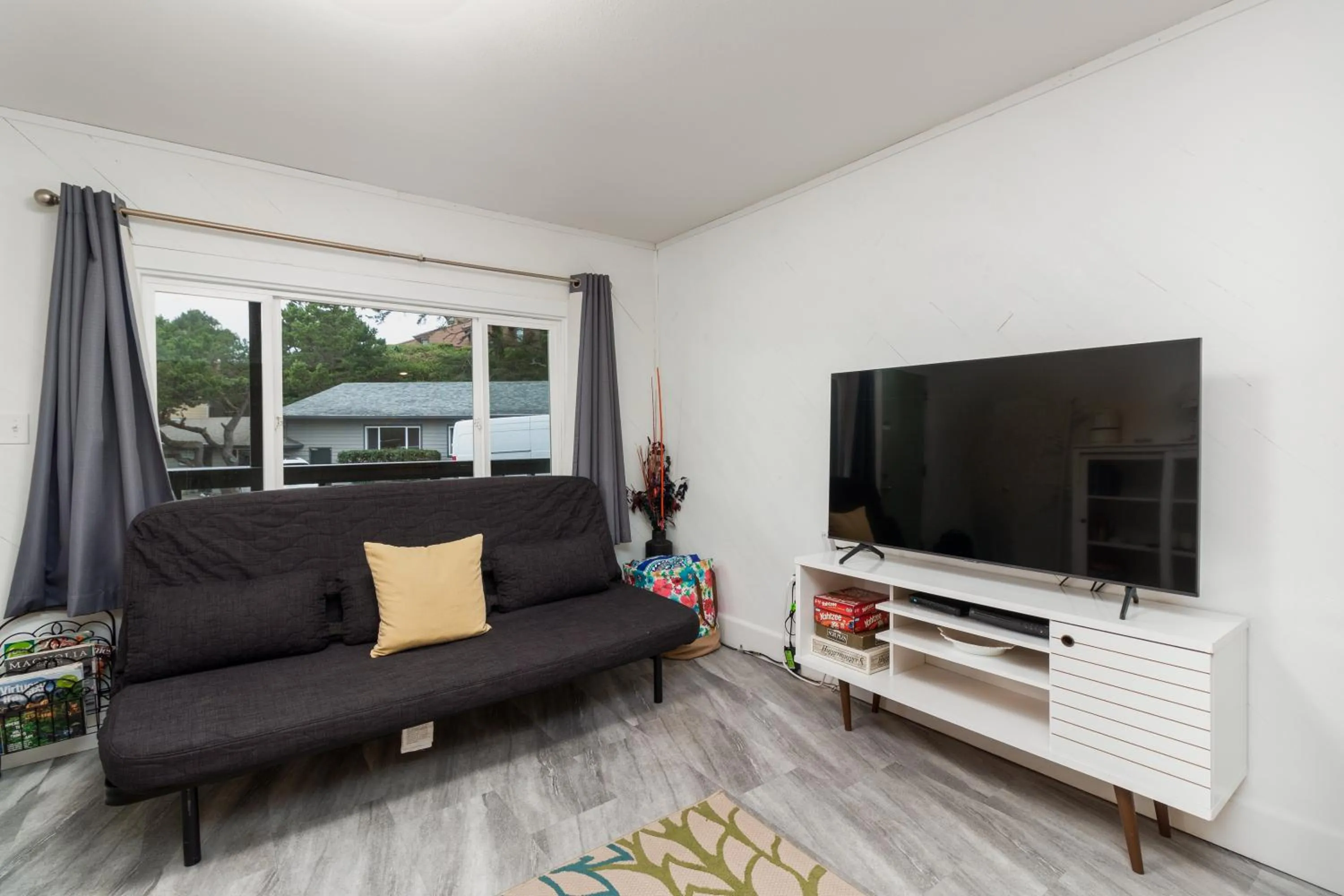 Living room in Ocean Terrace Condominiums