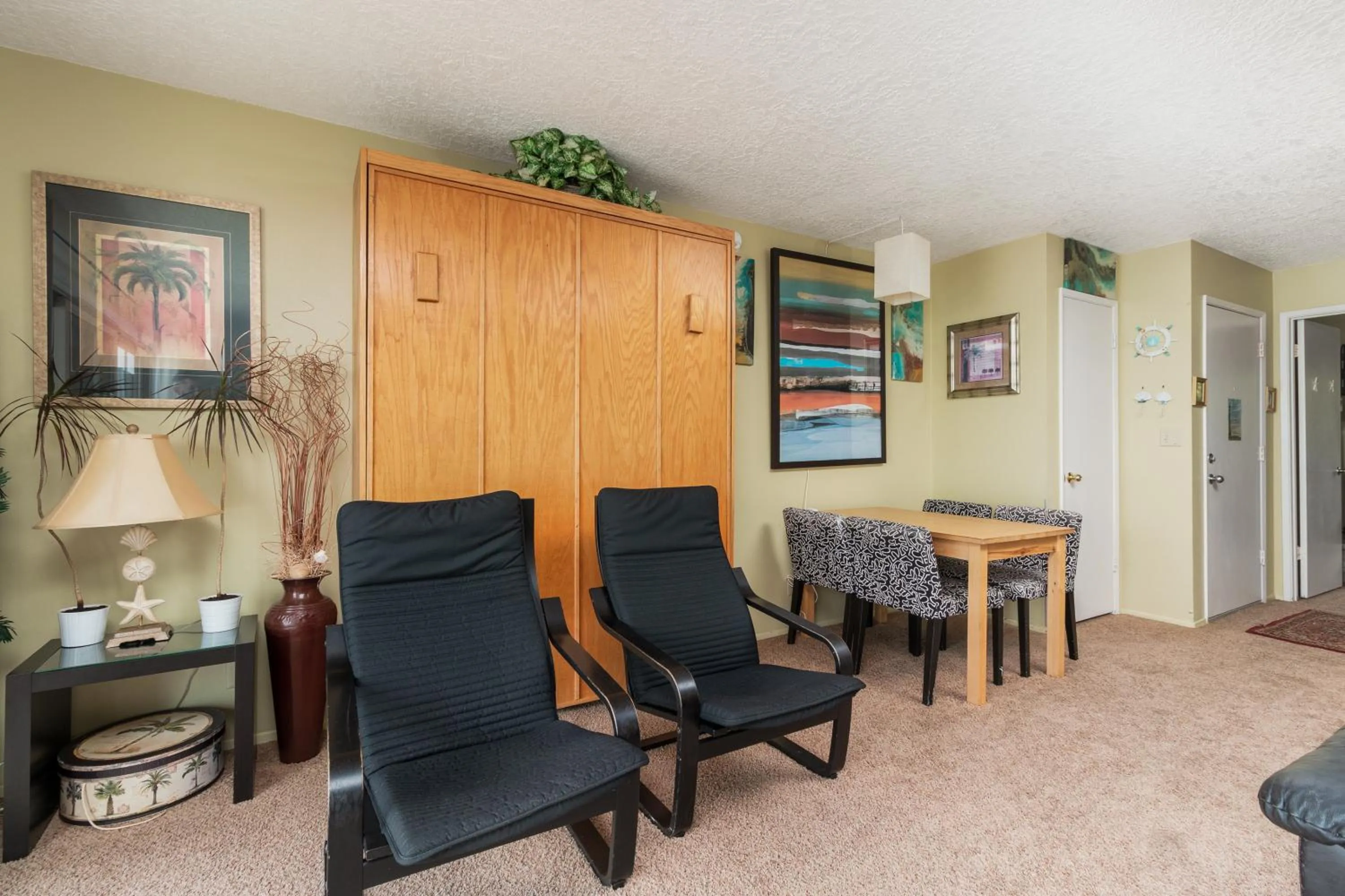 Living room in Ocean Terrace Condominiums