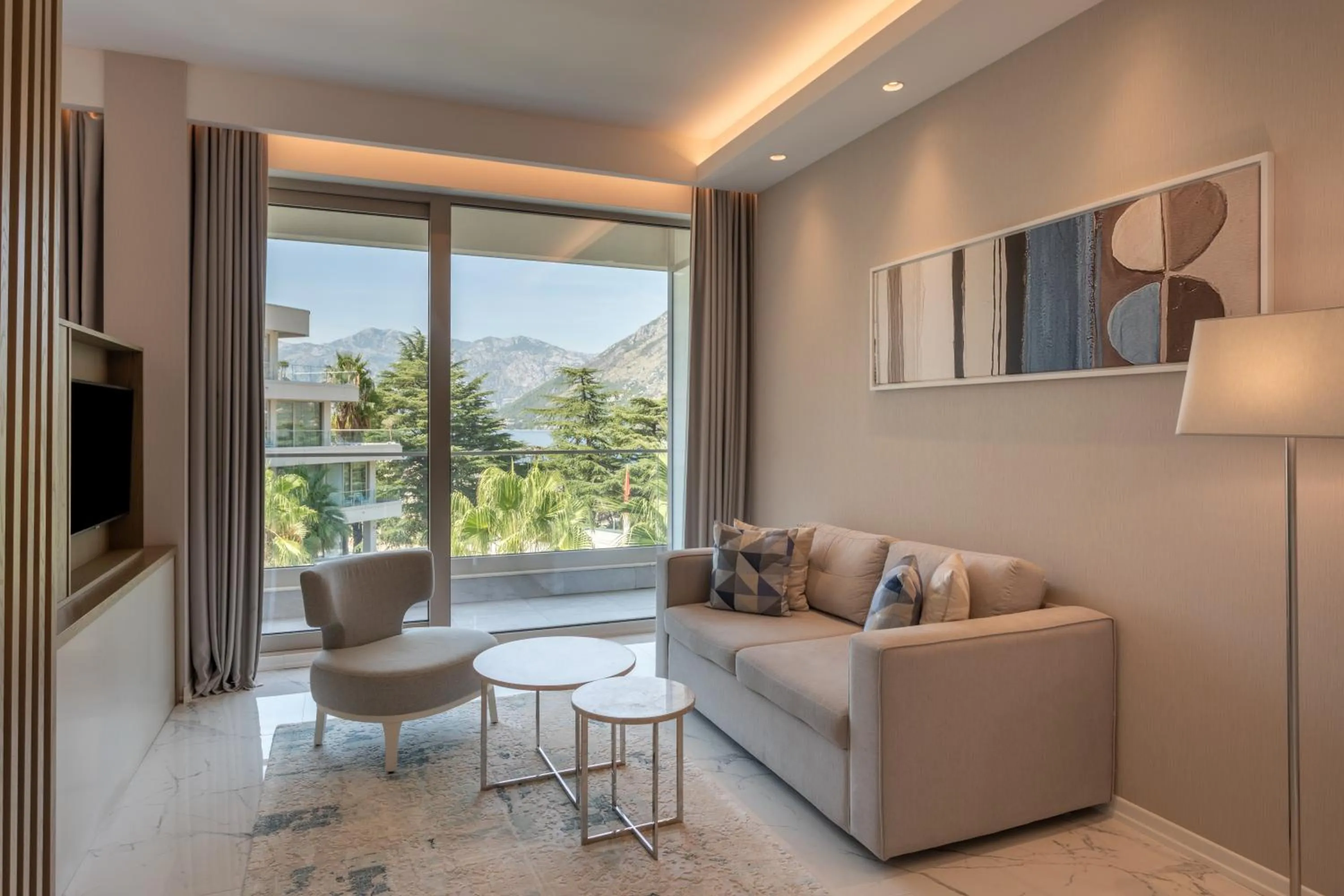 TV and multimedia in Hyatt Regency Kotor Bay Resort